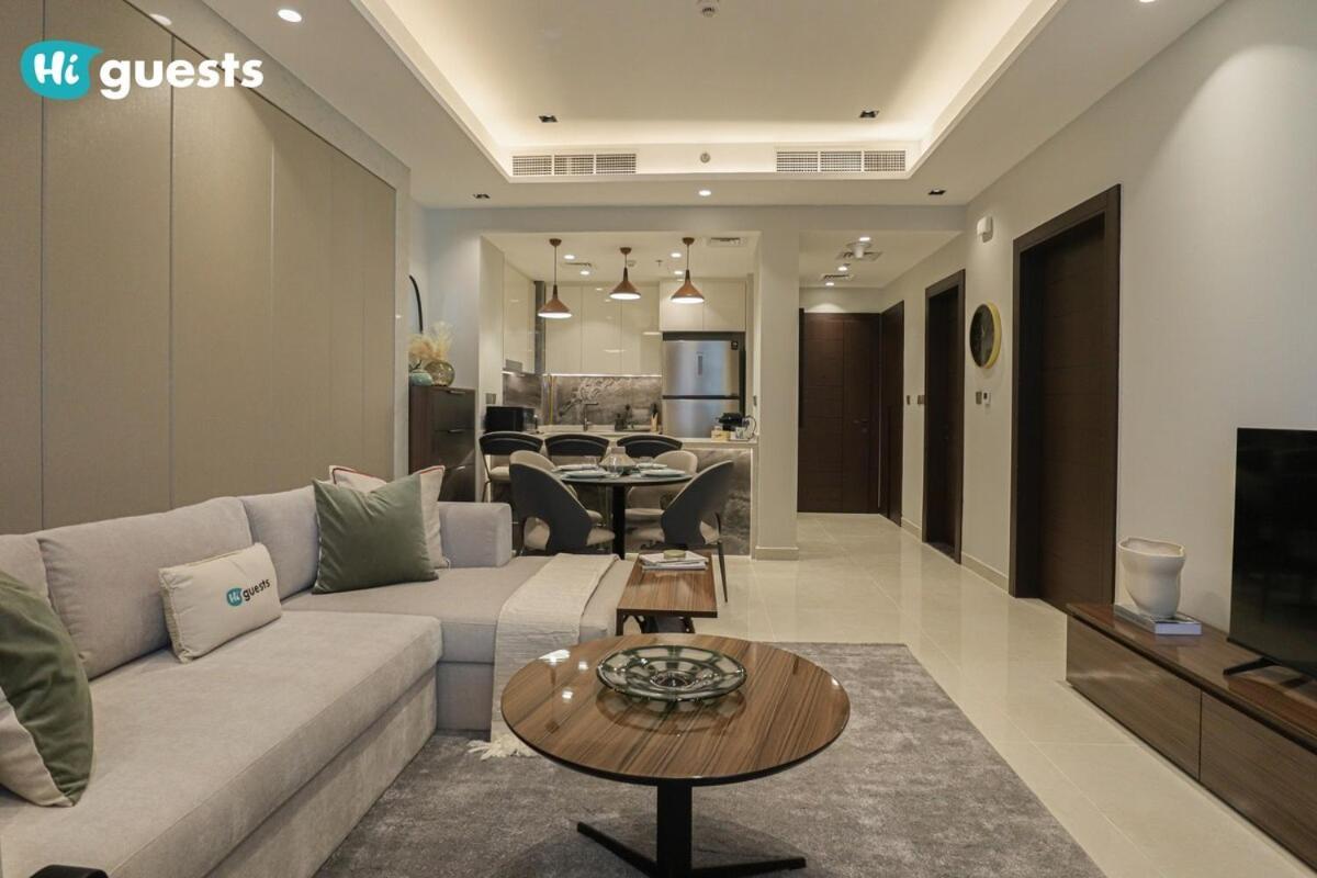 Higuests - Stylish 1br Retreat With Modern Interiors In