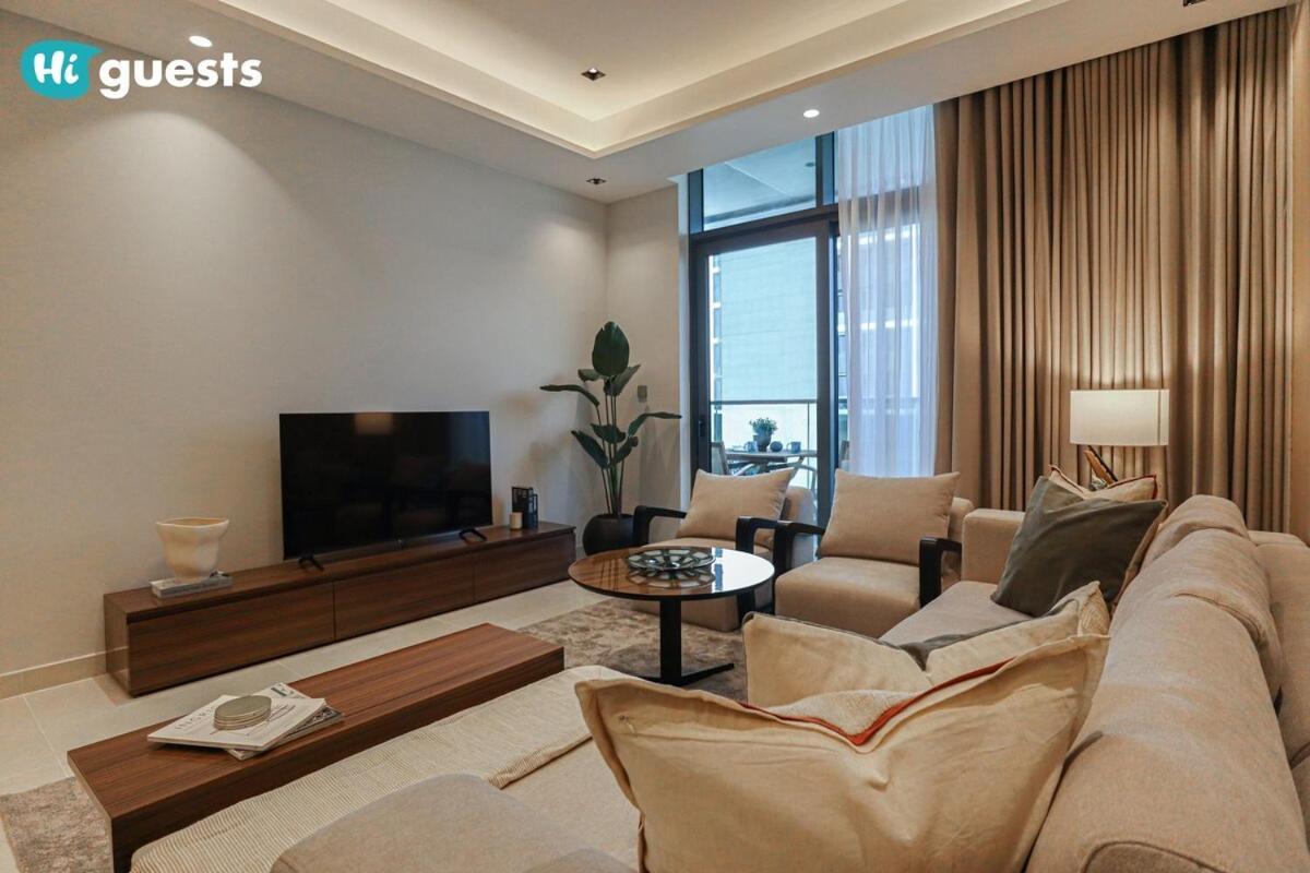 Higuests - Stylish 1br Retreat With Modern Interiors In Apartment *