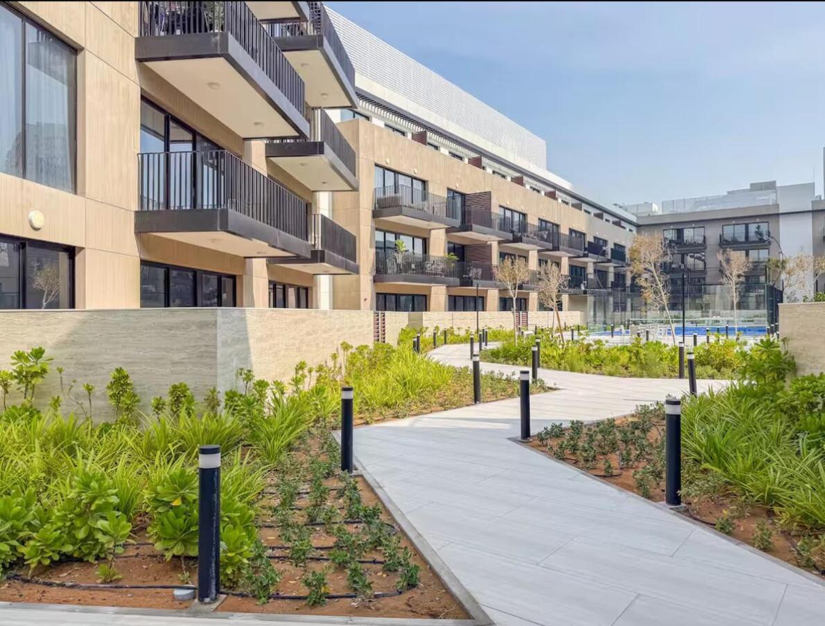 Apartment Serene 2brplus1 Haven In Oakley Jvc - 5star Amenities Dubai