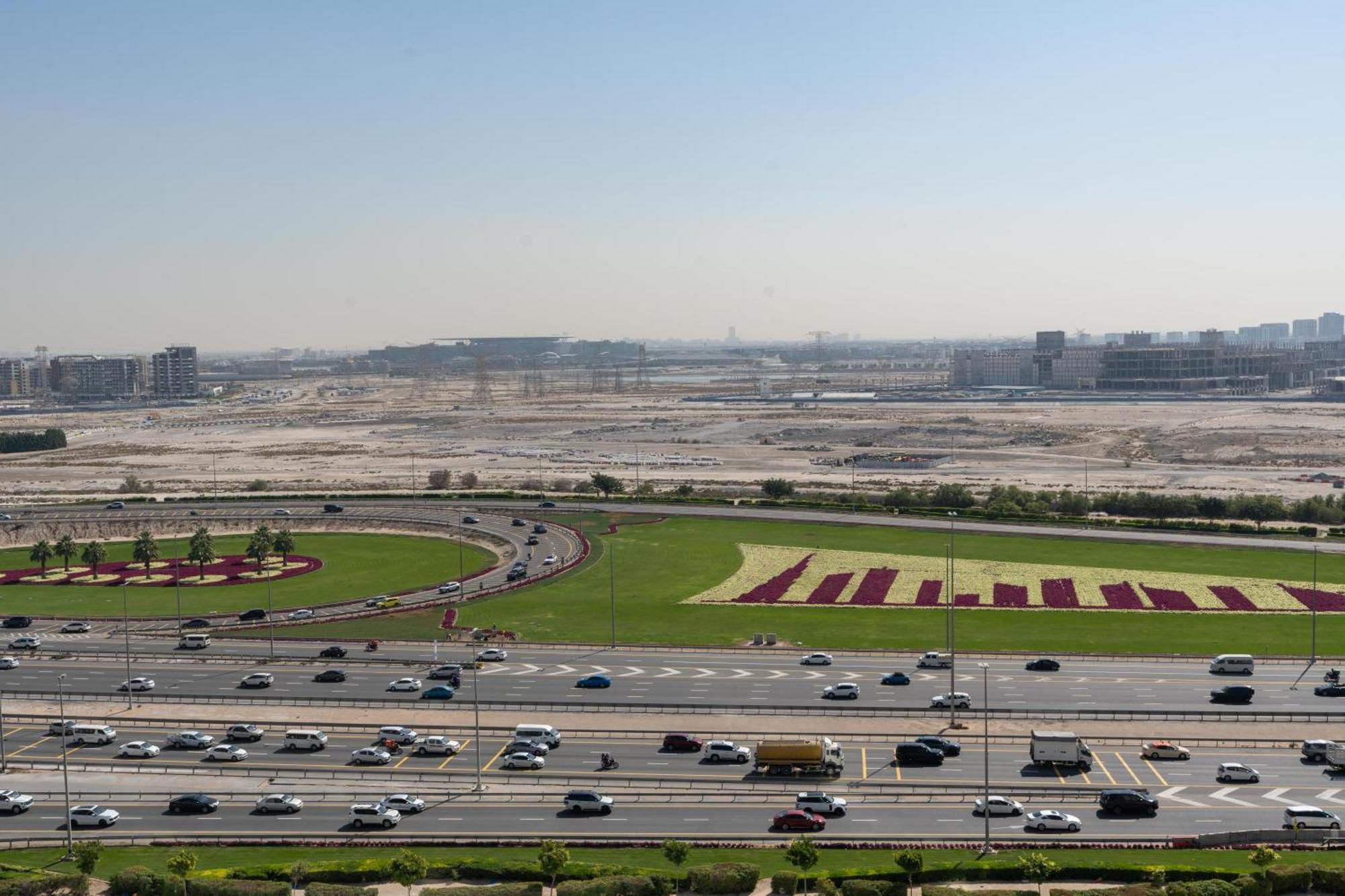 Apartment Nobles Tower - Modern 2br With Stunning Views Dubai