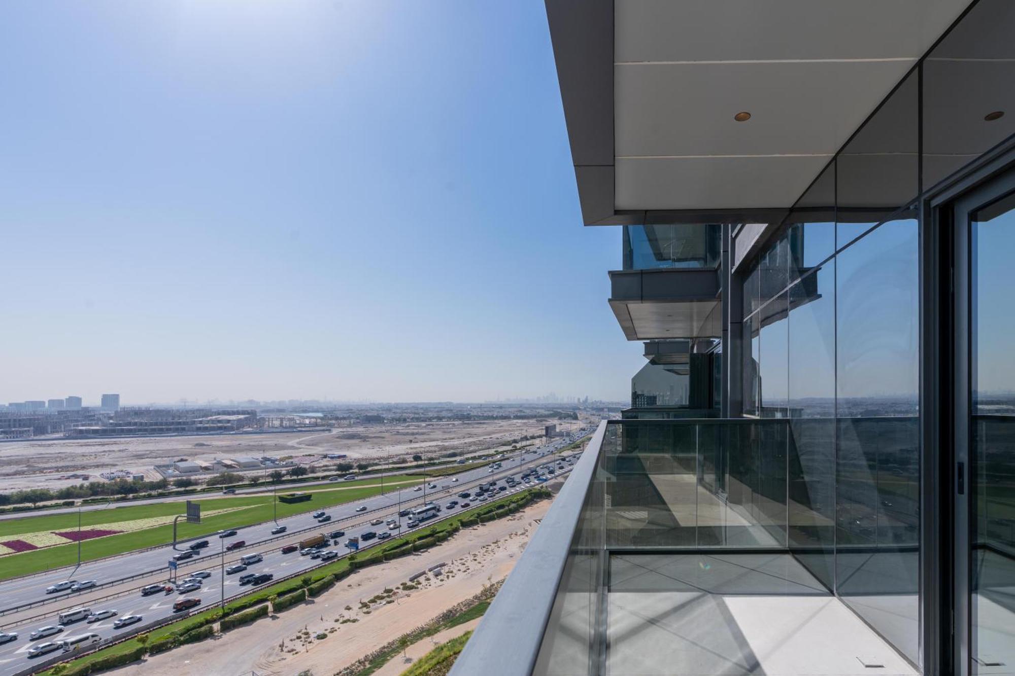 Apartment Nobles Tower - Modern 2br With Stunning Views