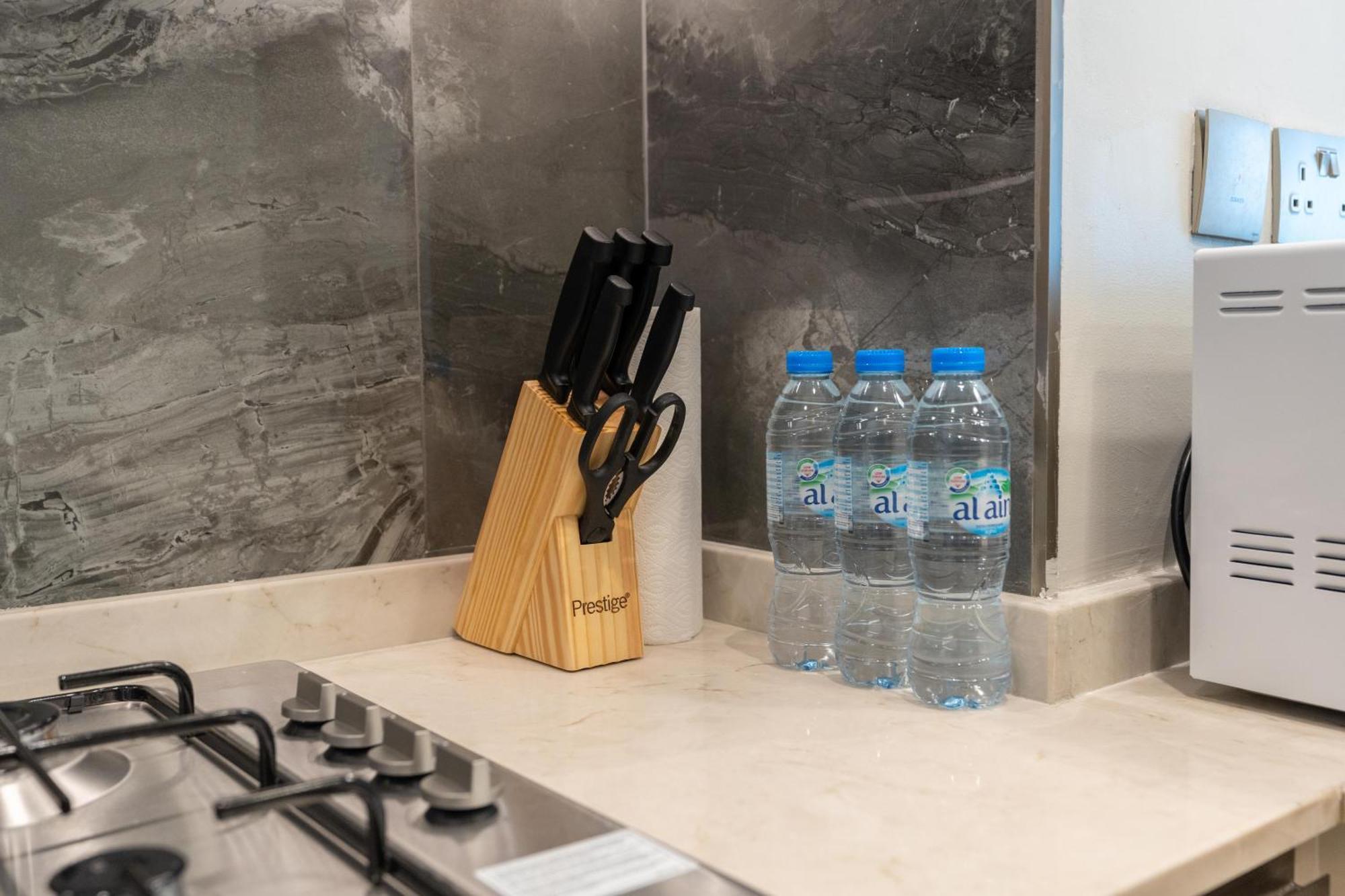 Nobles Tower - Modern 2br With Stunning Views Apartment *