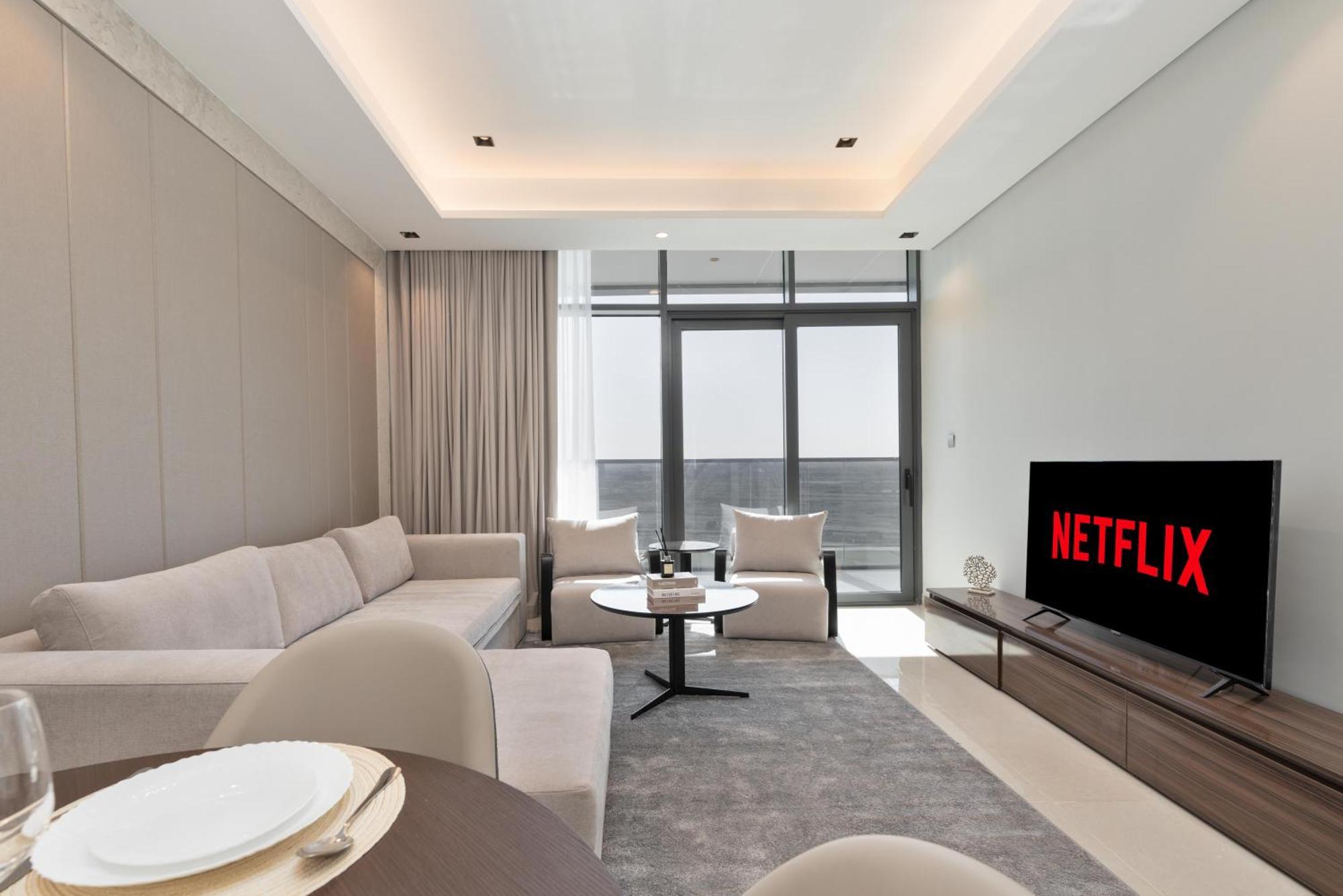 Nobles Tower - Modern 2br With Stunning Views Apartment *
