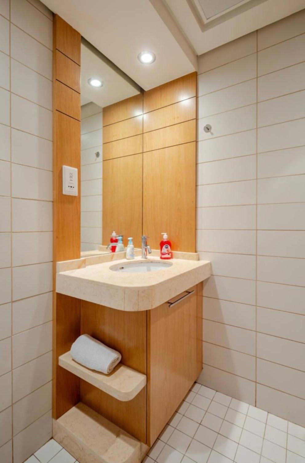 Downtown 2 Bedroom Family Opposite Mall & Fountain