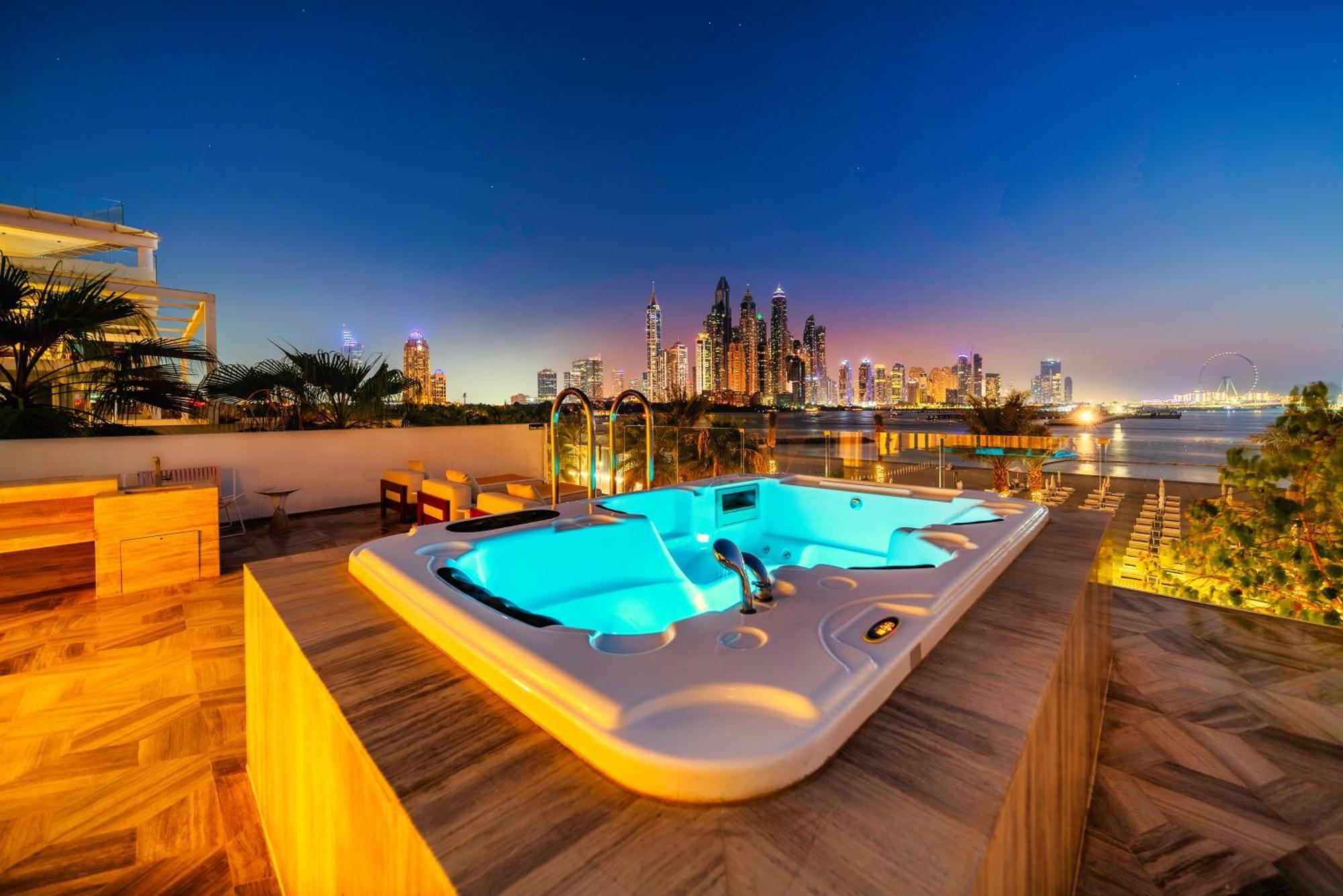 Resort Five Palm Jumeirah Dubai