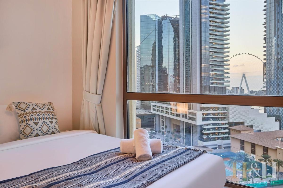 Stunning Views Of Sea, Eye & Jbrwalk Dubai