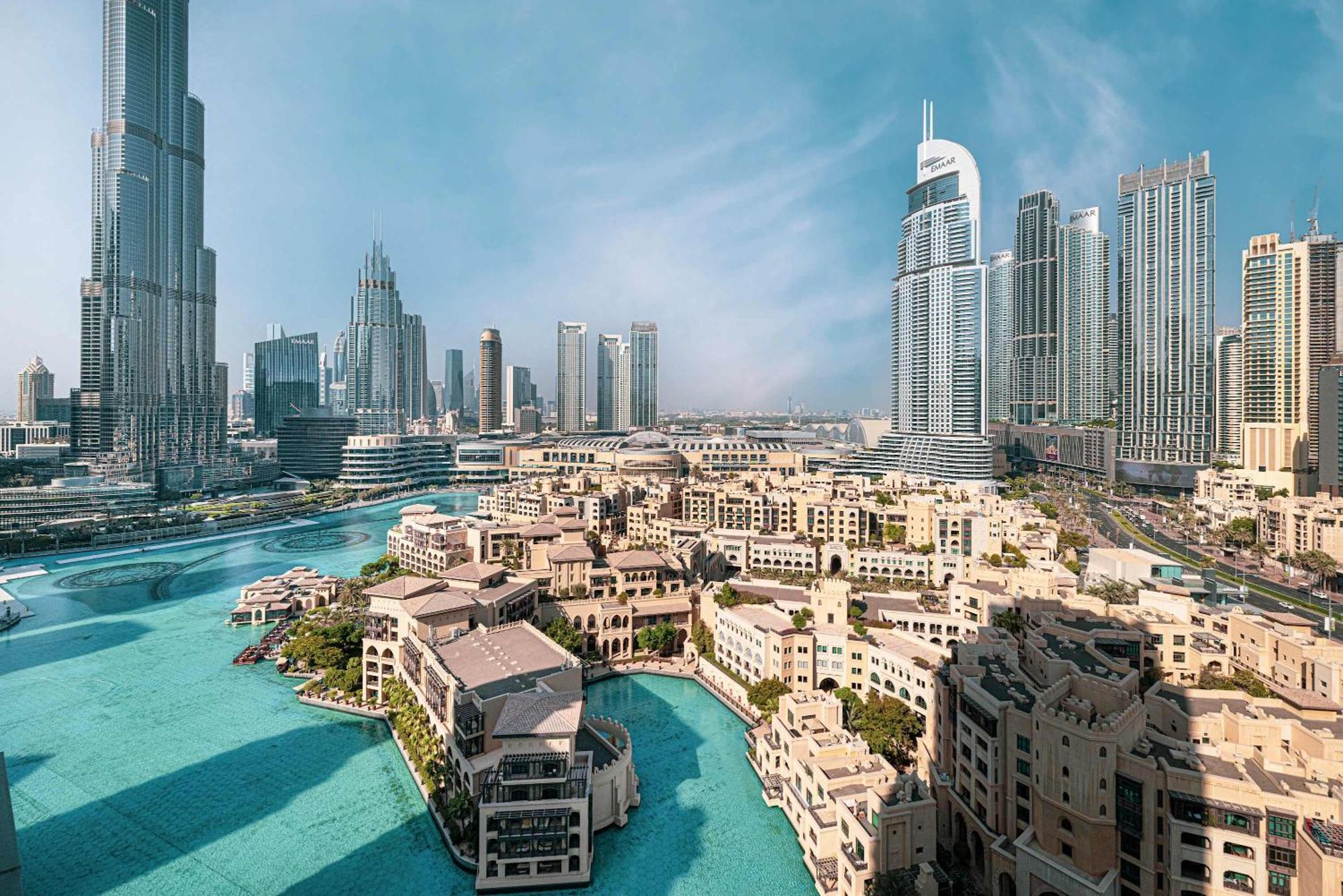 Downtown Sanctuary Iconic Burj Views & Luxury Living * Dubai