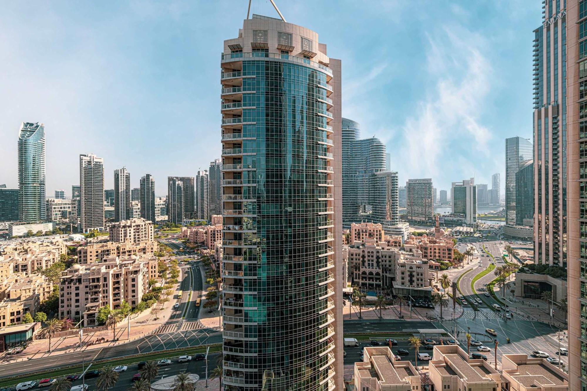 Downtown Sanctuary Iconic Burj Views & Luxury Living Dubai