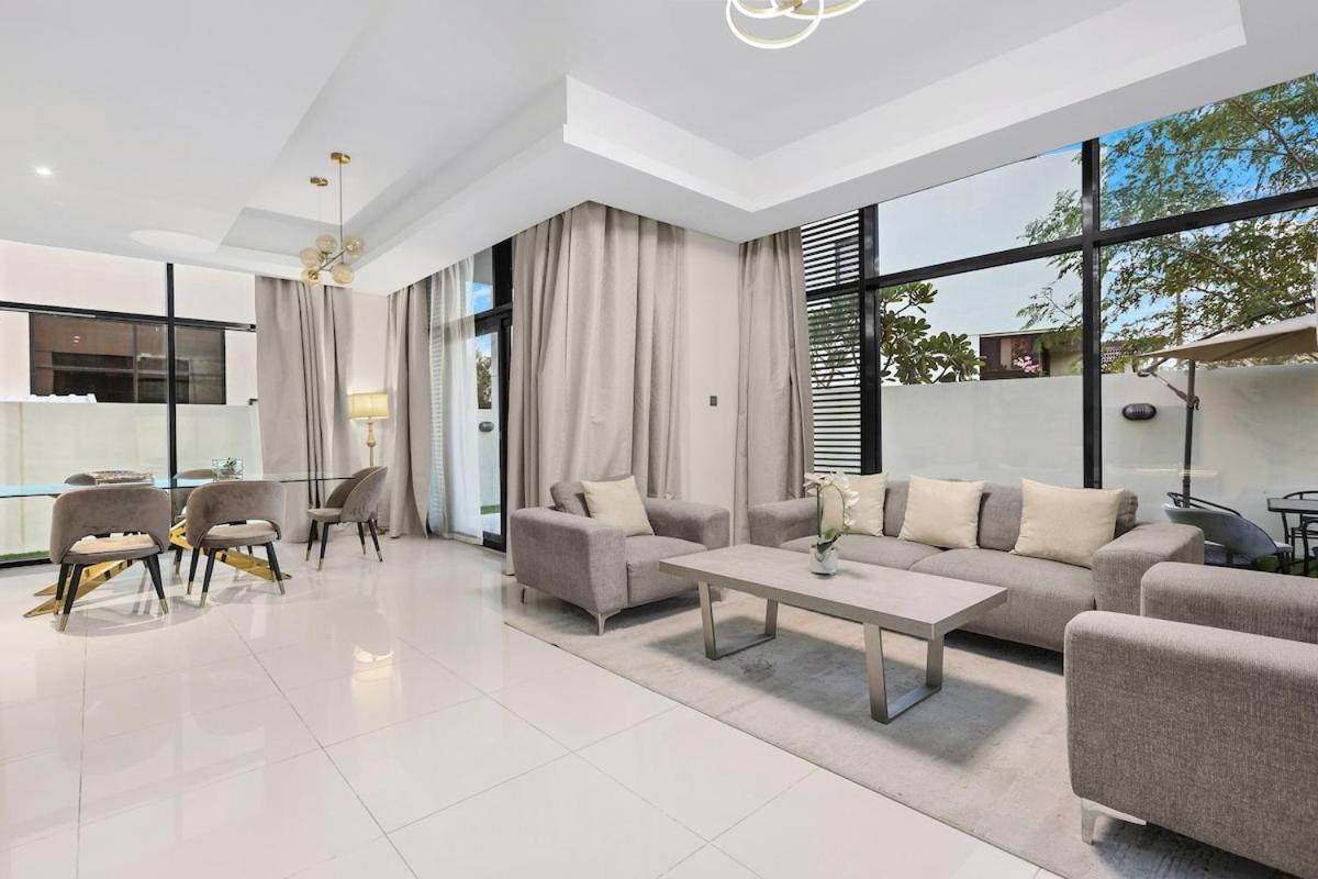 First Class Ultimate Luxury Escape Villa