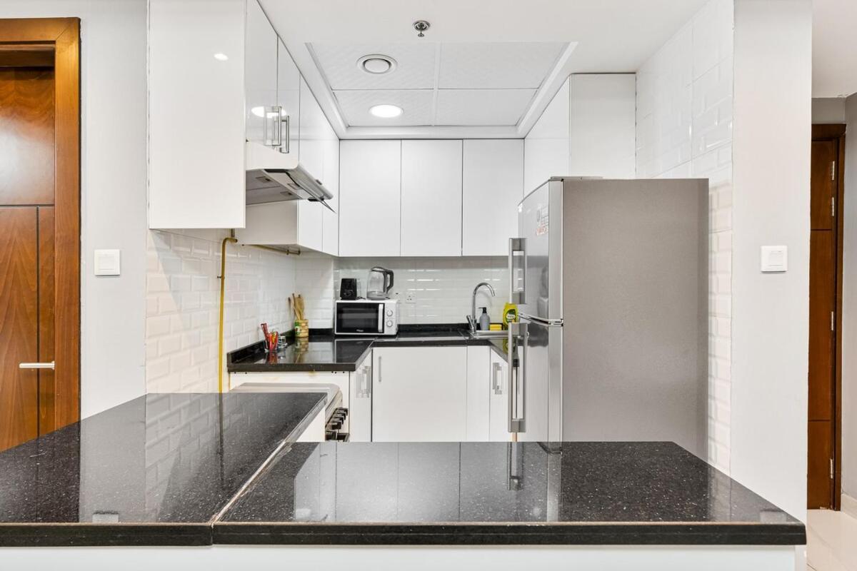 1br With Gym Access And Rooftop Pool Apartment *