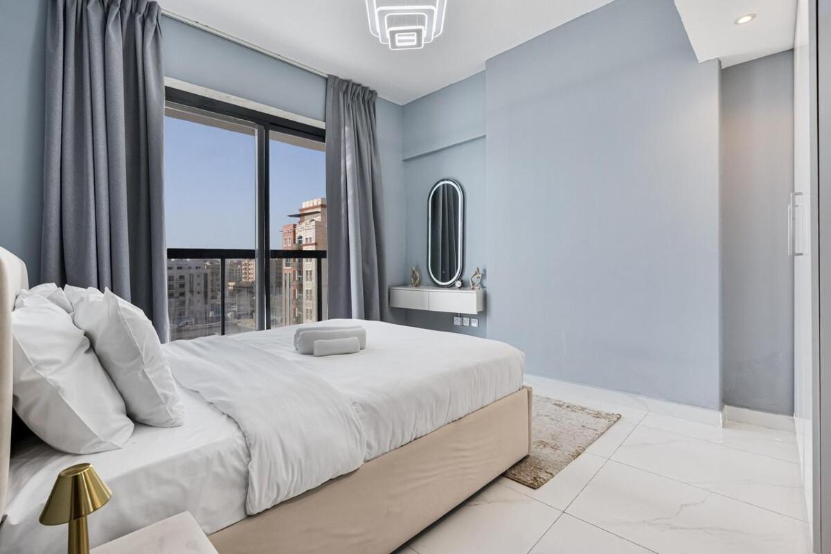 Apartment 1br With Gym Access And Rooftop Pool