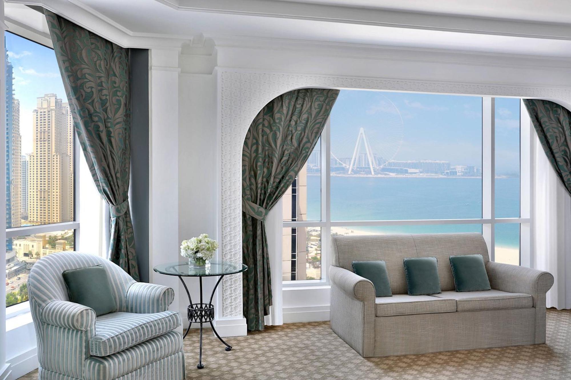 Al Habtoor Grand Resort, Autograph Collection Resort 5*