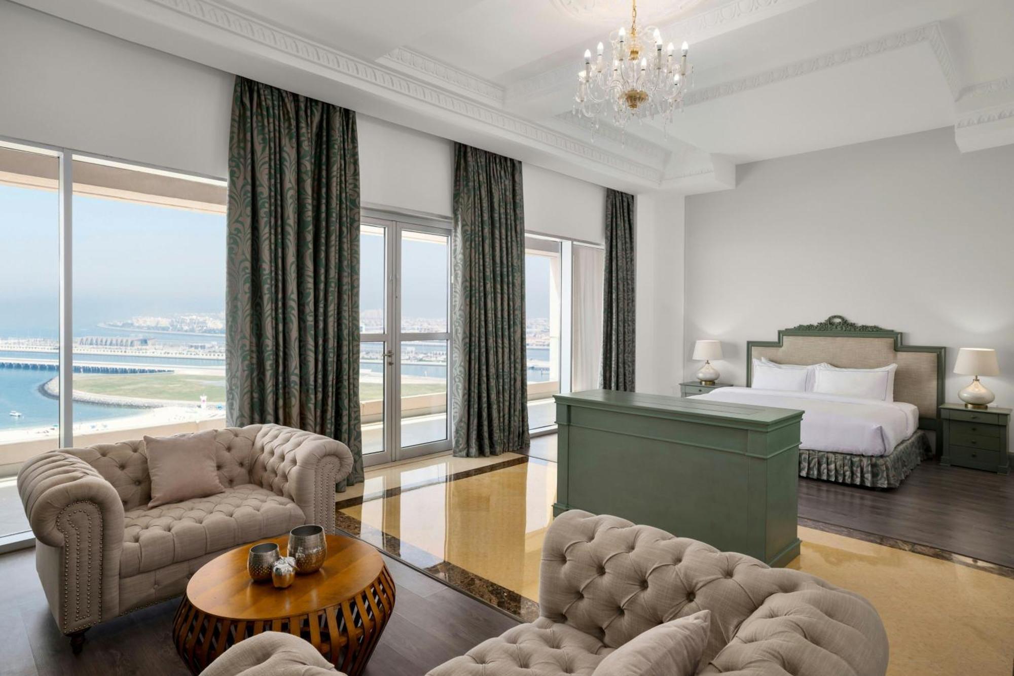 Al Habtoor Grand Resort, Autograph Collection 5*