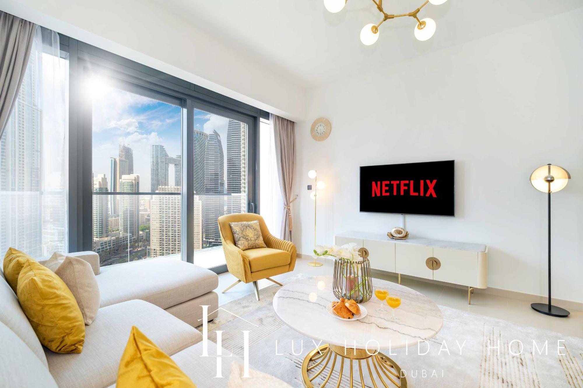 Lux The Downtown Skyline Apartment