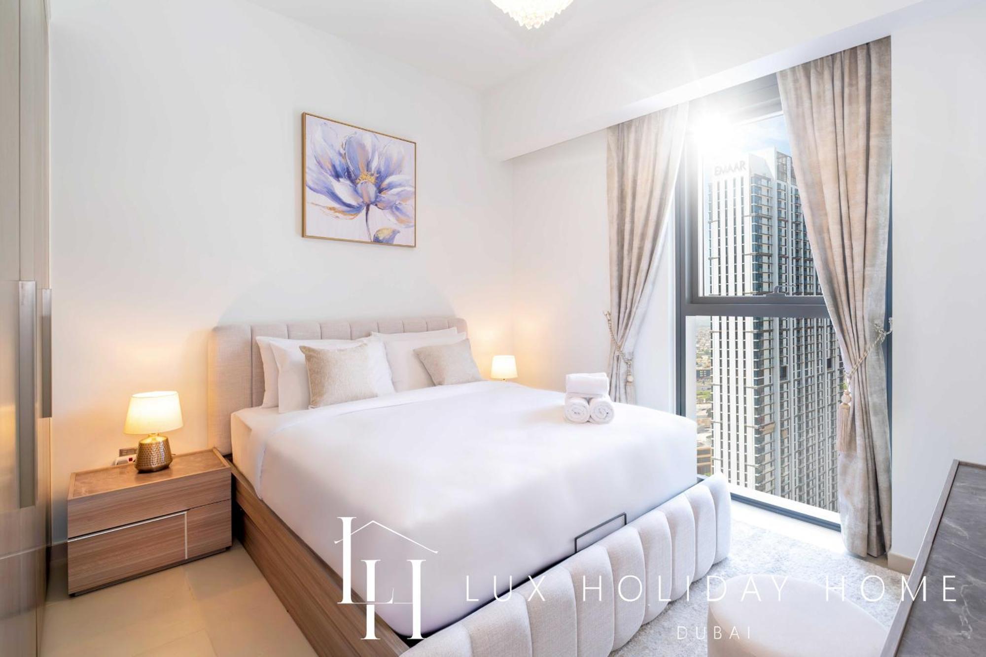 Lux The Downtown Skyline Apartment