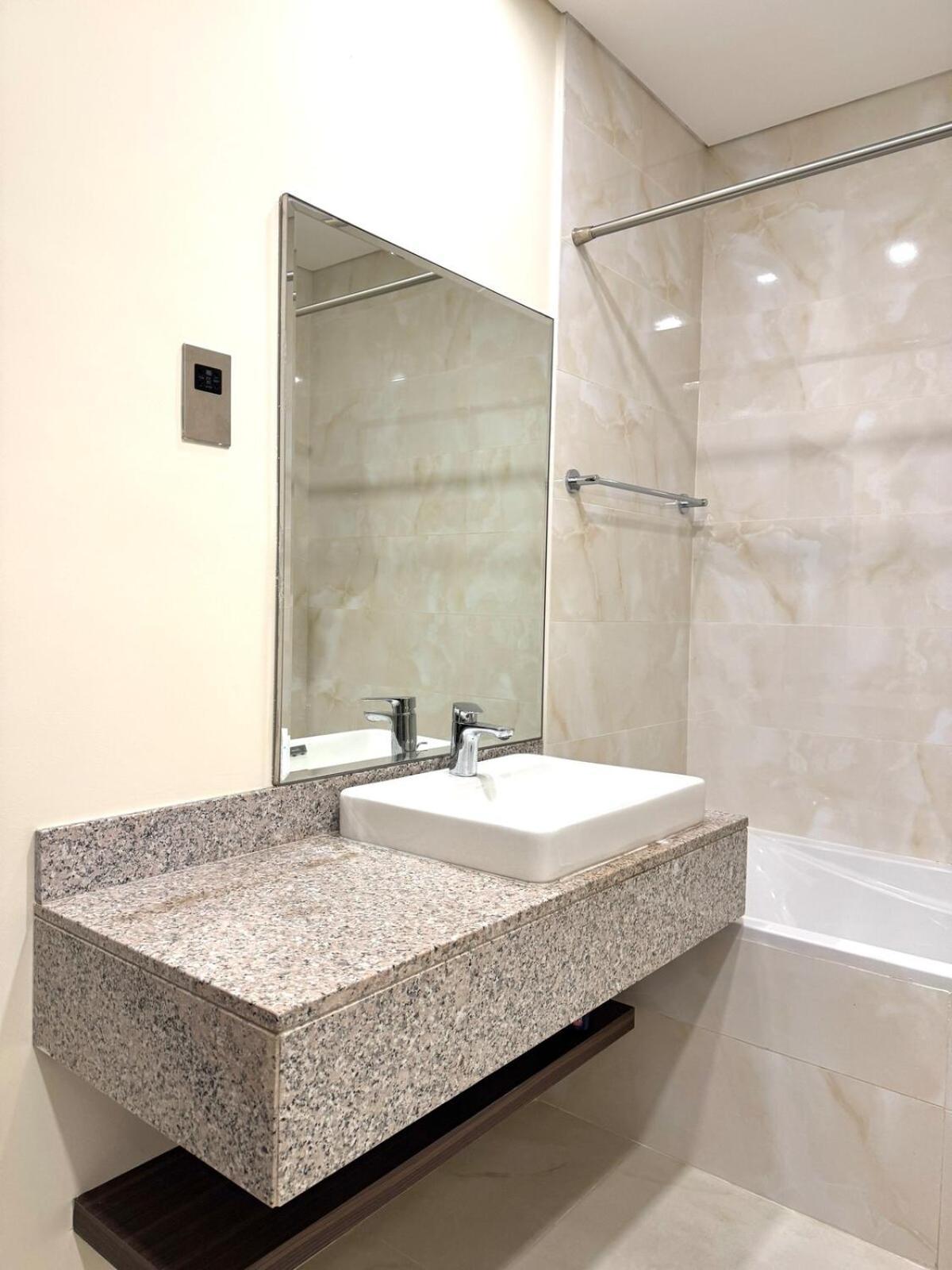 Serene & Spacious 3br En-suite With Assistant's - Walk To Mall & Restaurants Villa