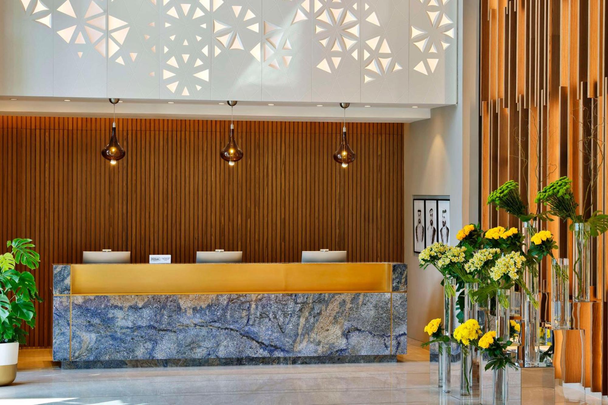 Hotel Tumbi West Palm Dubai,tapestry Collection Hilton