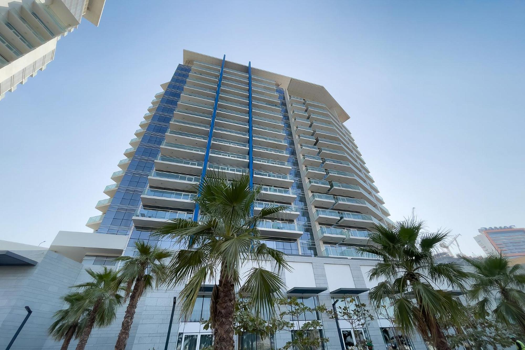 Modern 1bdr Artesia Damac Hills Apartment