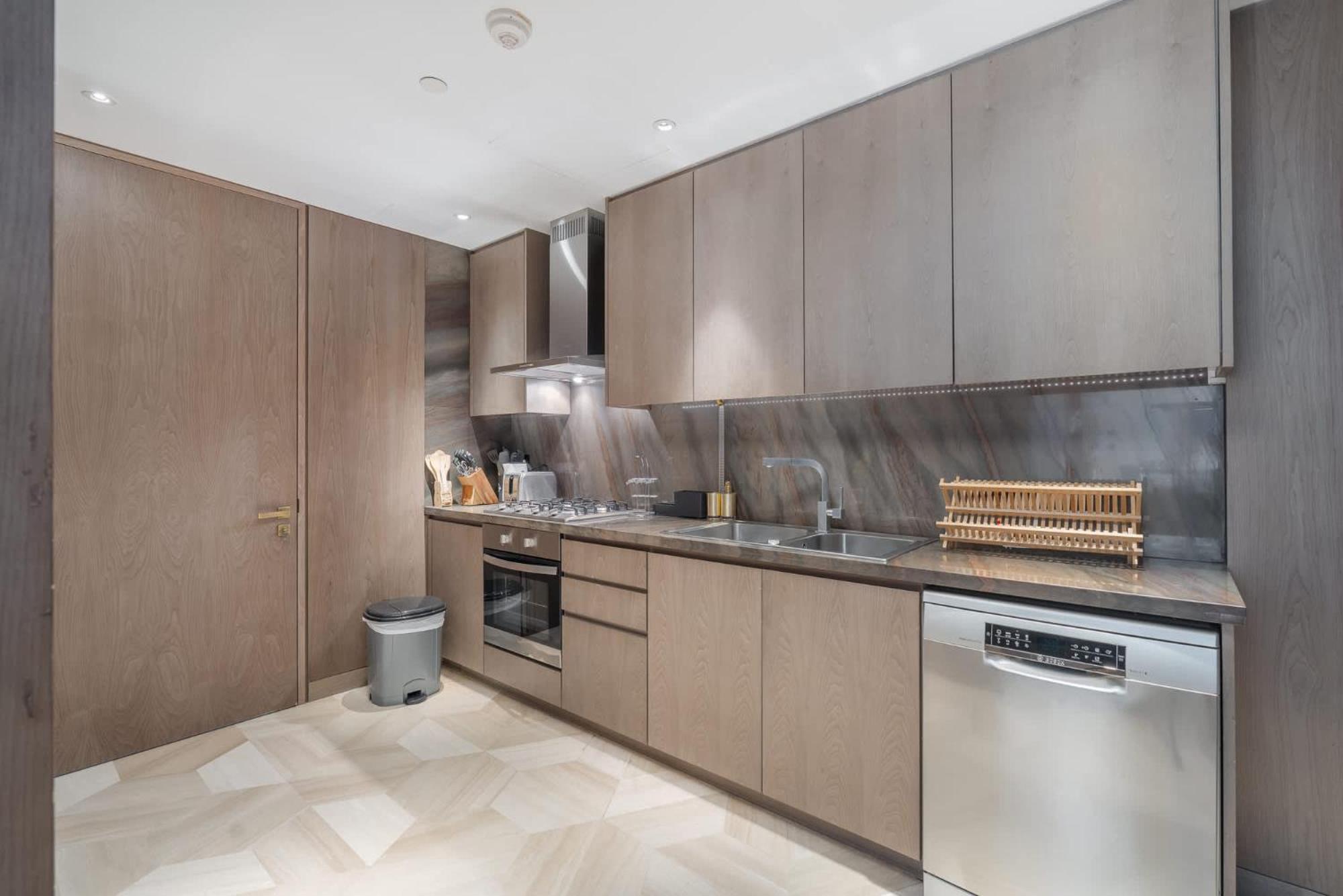 Apartment High-end Quality In Five Palm Jumeirah