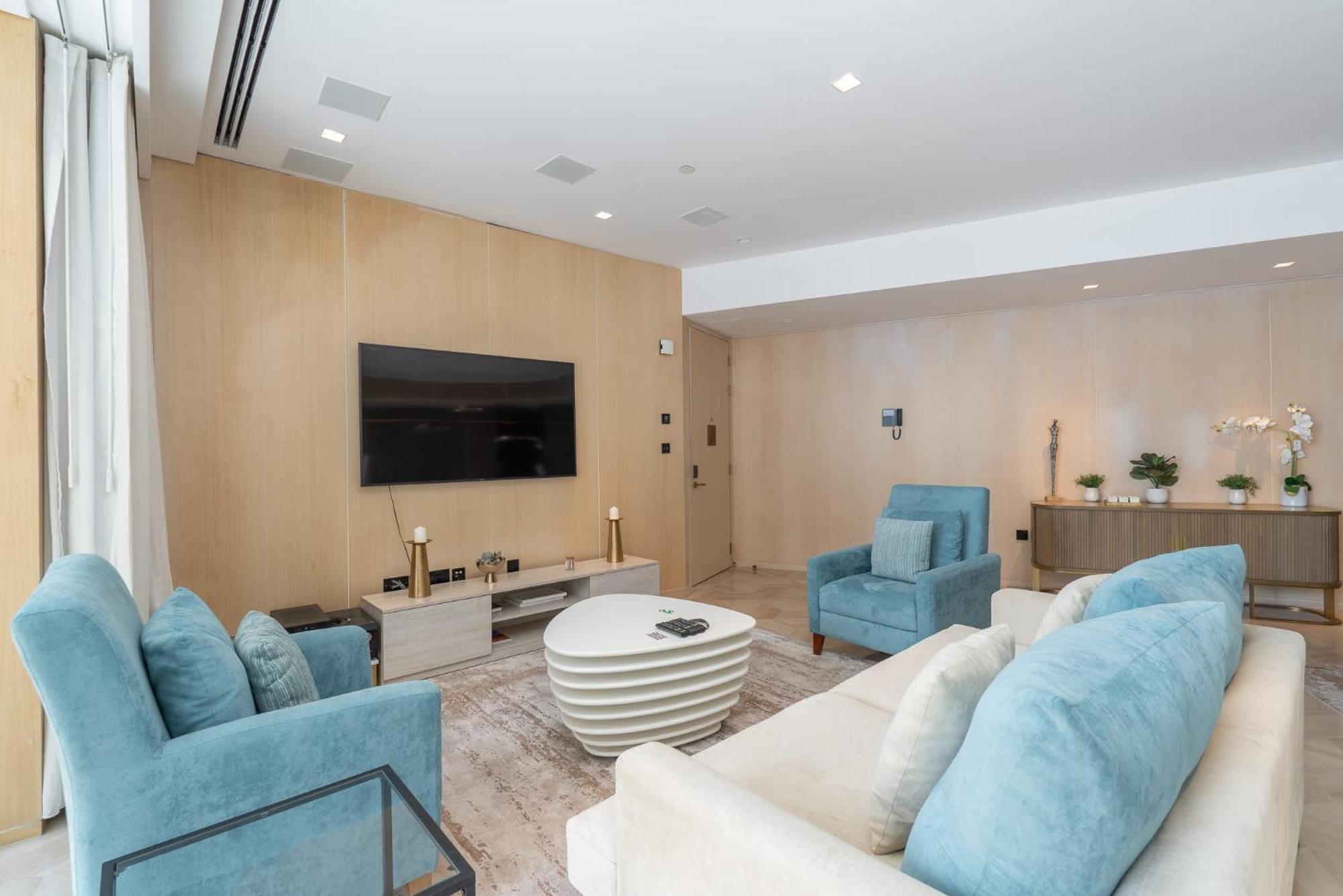 High-end Quality In Five Palm Jumeirah Apartment