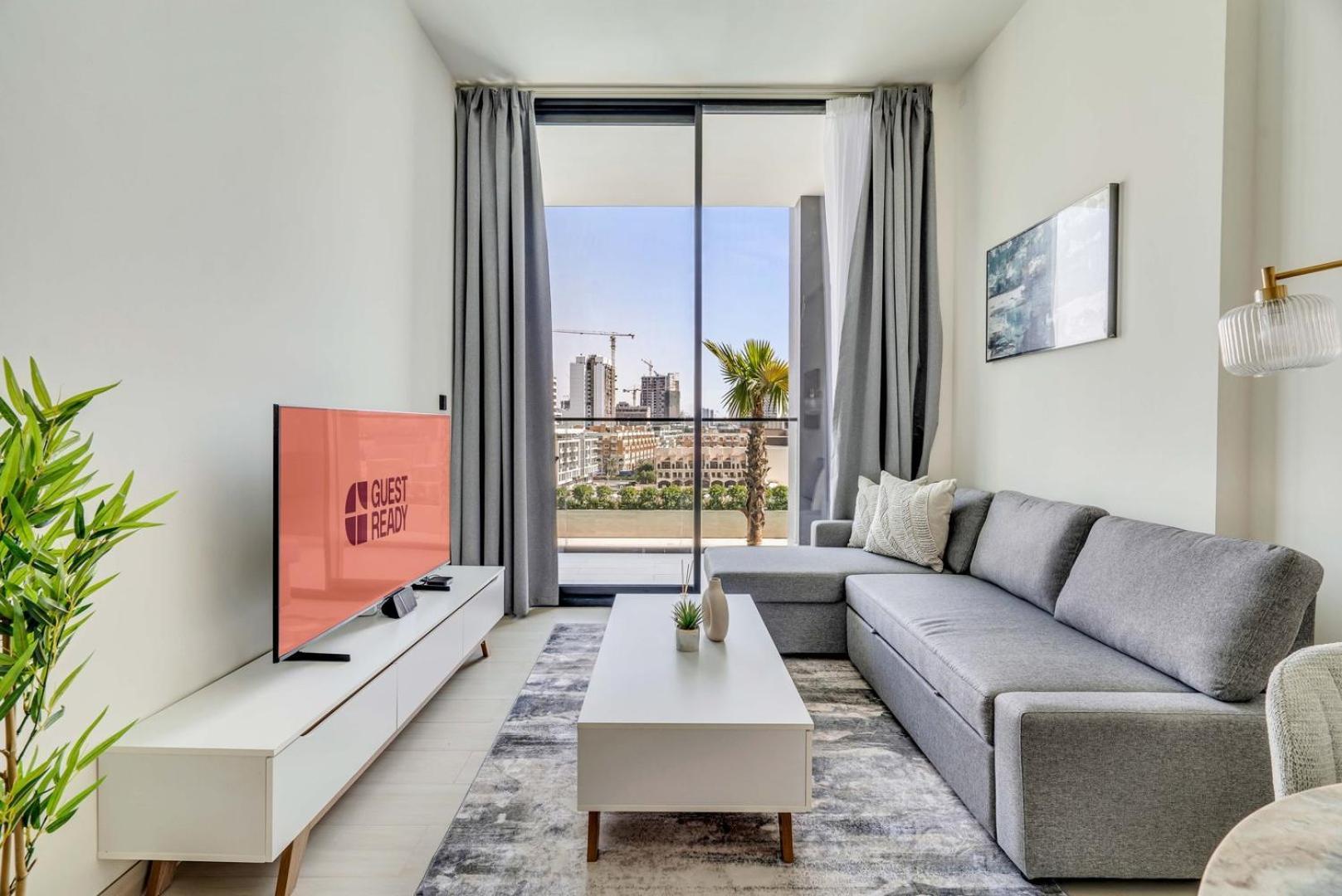 Guestready - Fantastic With Pool Views In Jvc Apartment Dubai