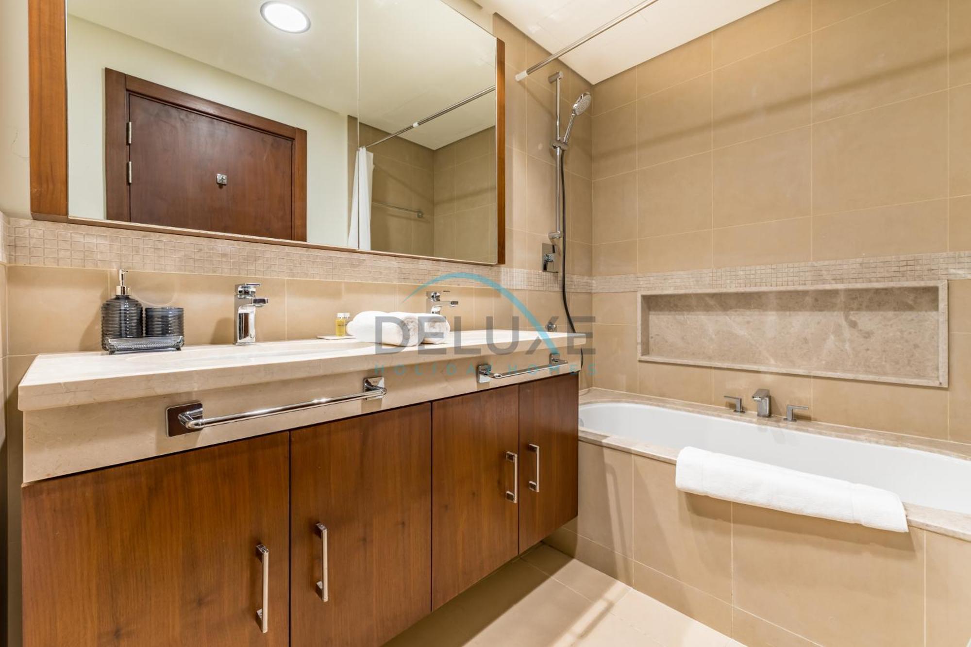 Views 2br Close To Burj Khalifa & Mall, Burj Vista Tower 2, Downtown By Deluxe Homes * Dubai