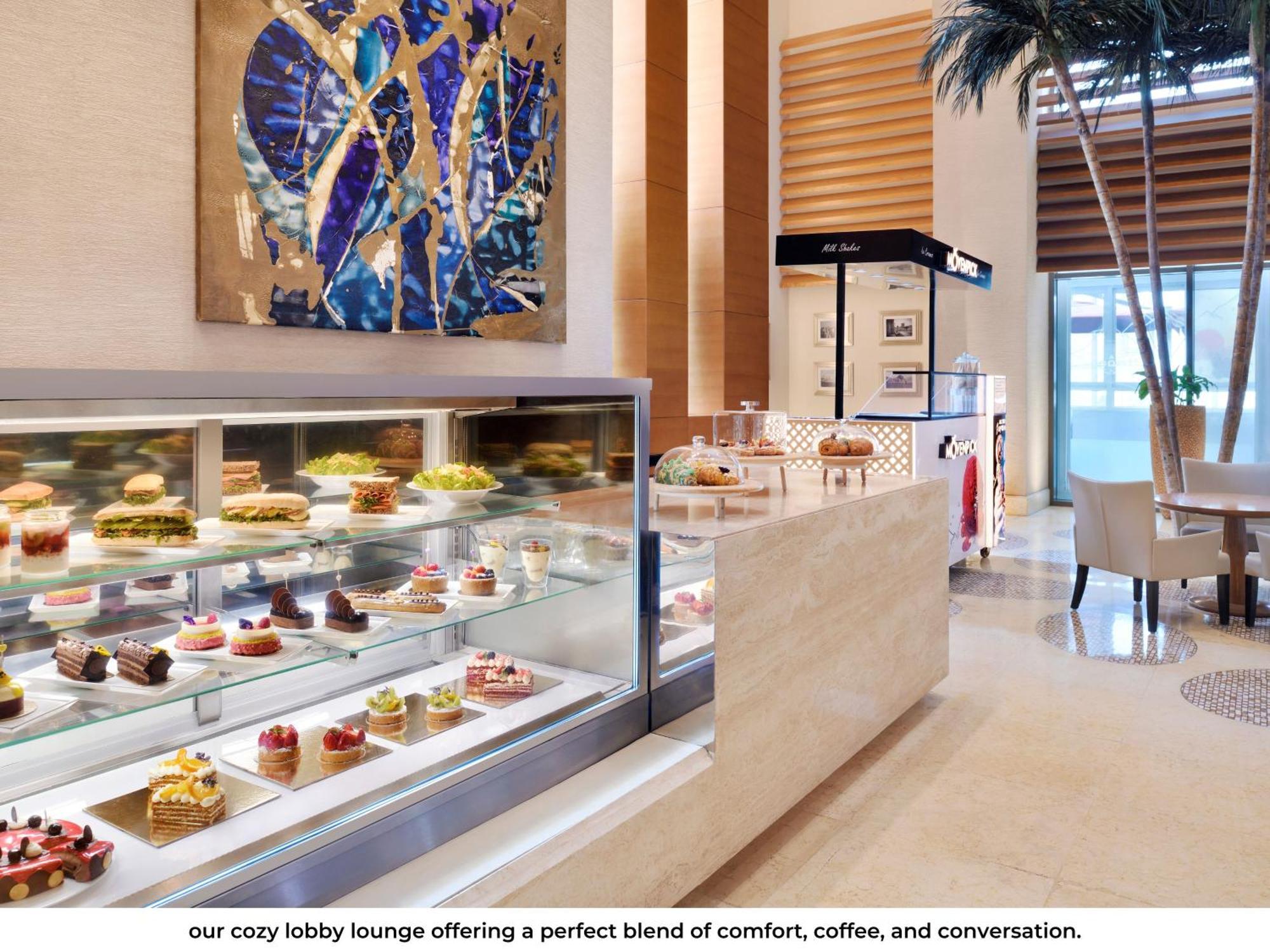 Hotel Moevenpick Jumeirah 5*