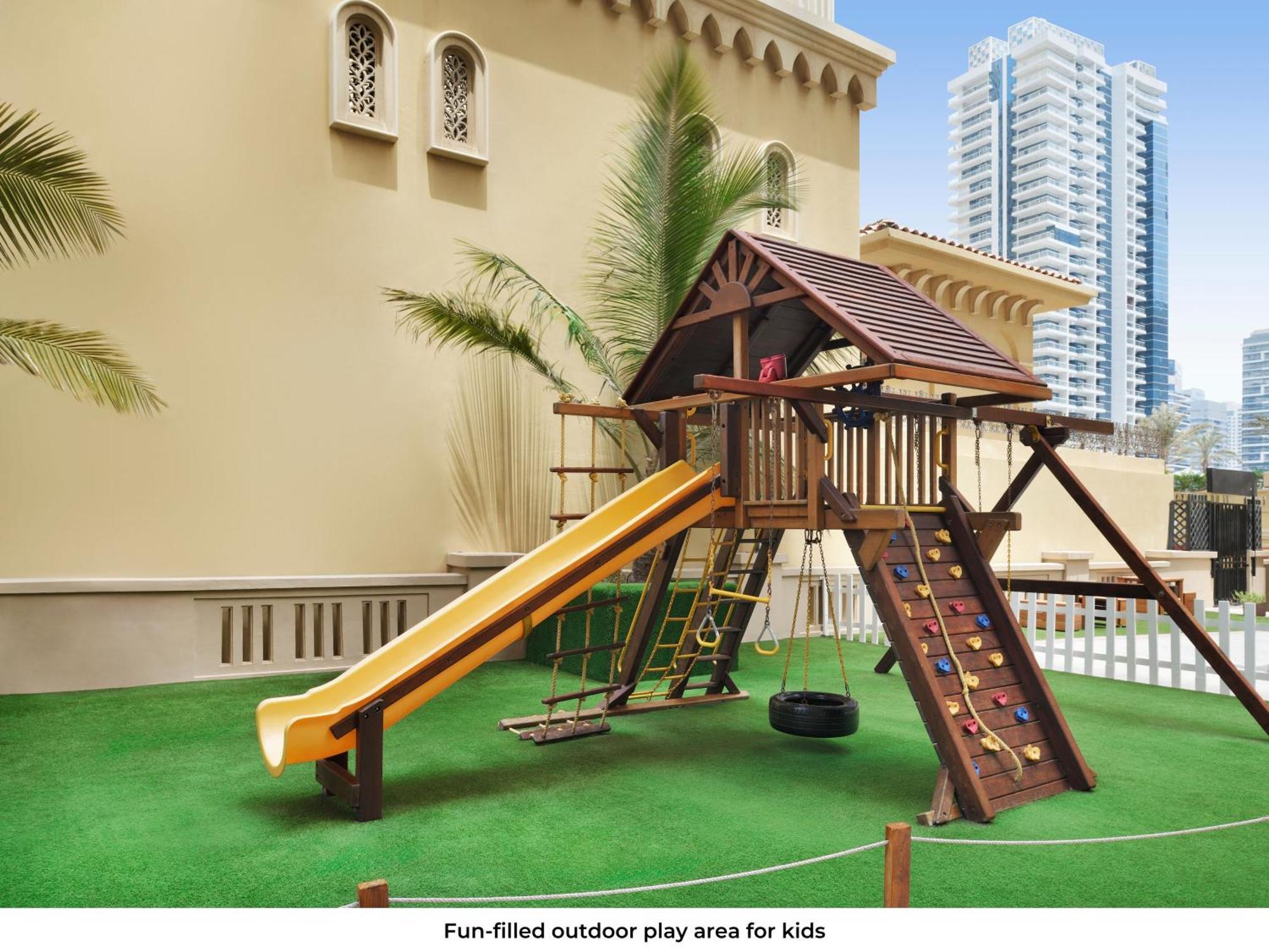 Moevenpick Jumeirah 5*