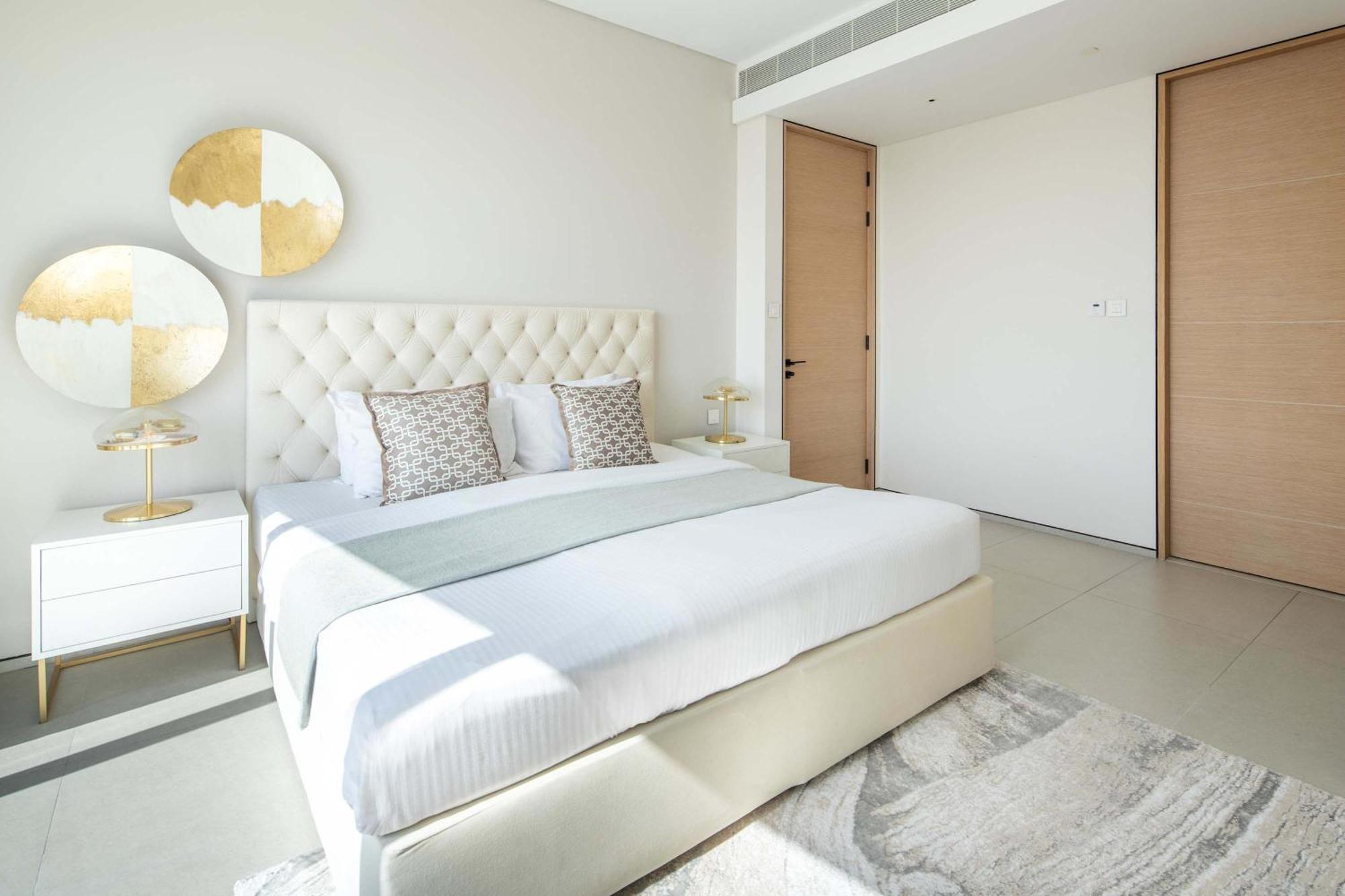 Frank Porter - The Address Jbr Apartment *