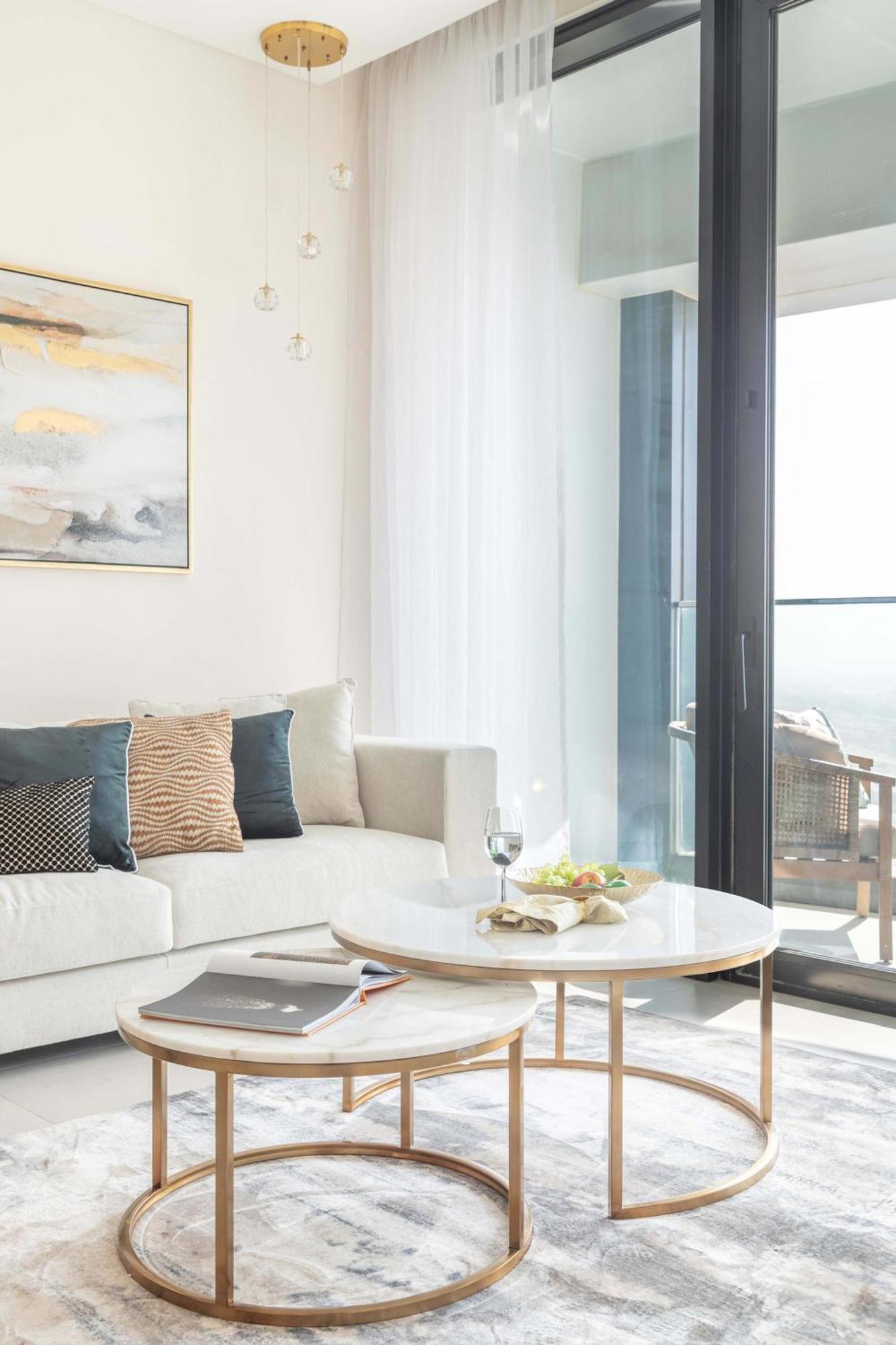 Frank Porter - The Address Jbr Apartment