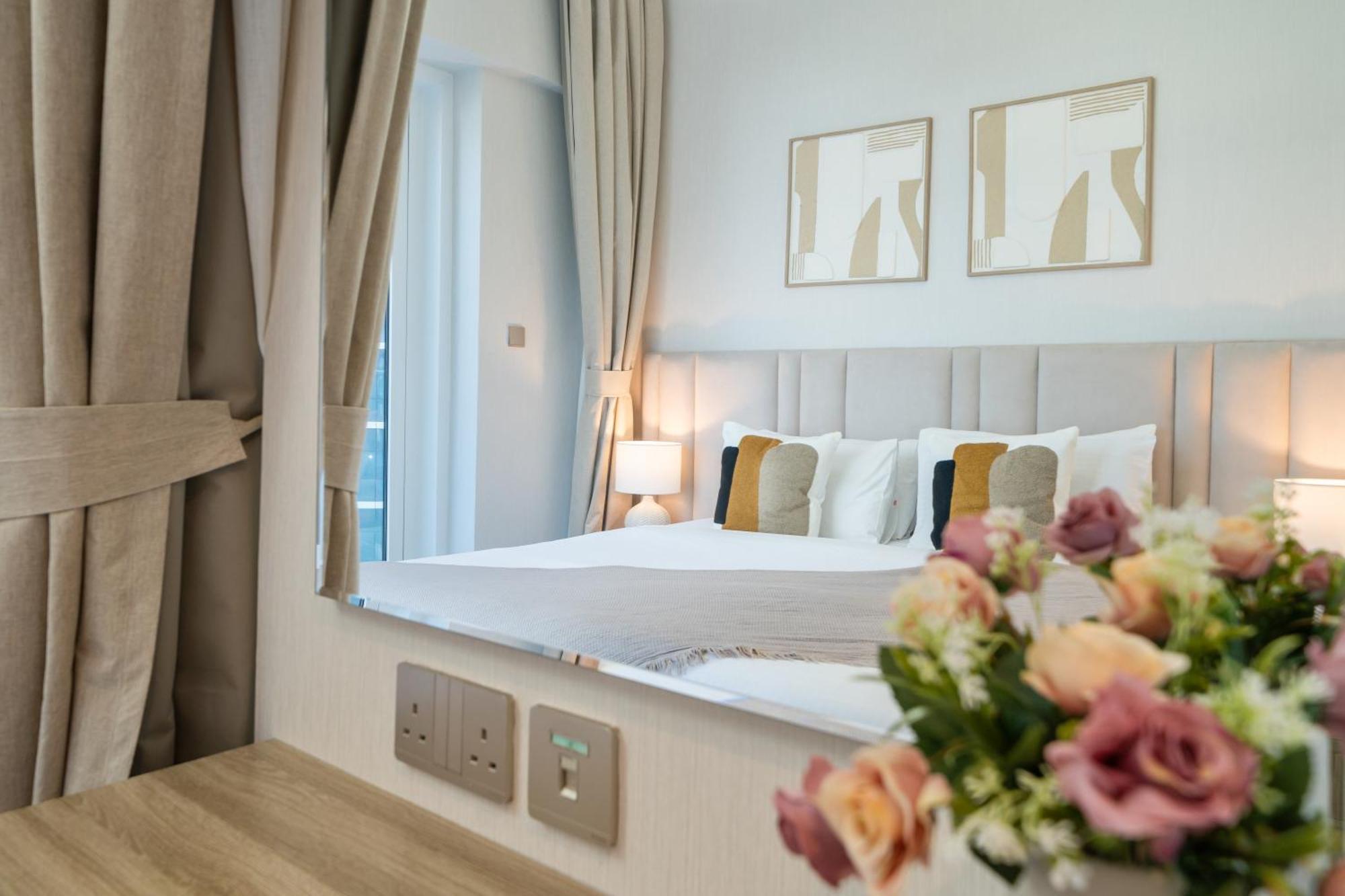 Apartment Designer 1br Missoni Newly Built And Fully Equipped Dubai
