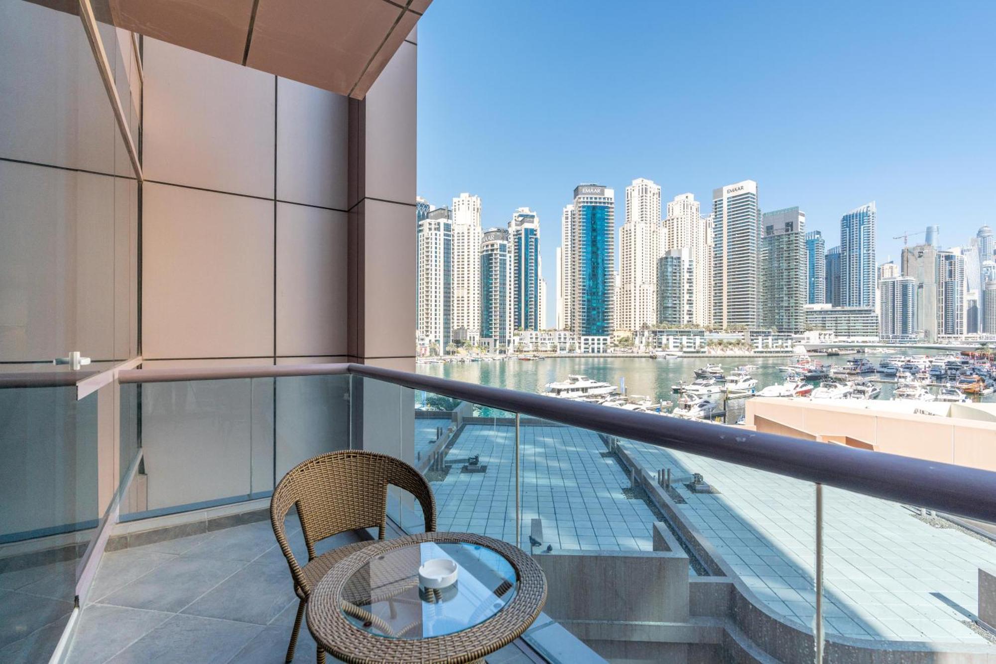 Stylish 1-bedroom With Breathtaking Views At Marina Holiday home *