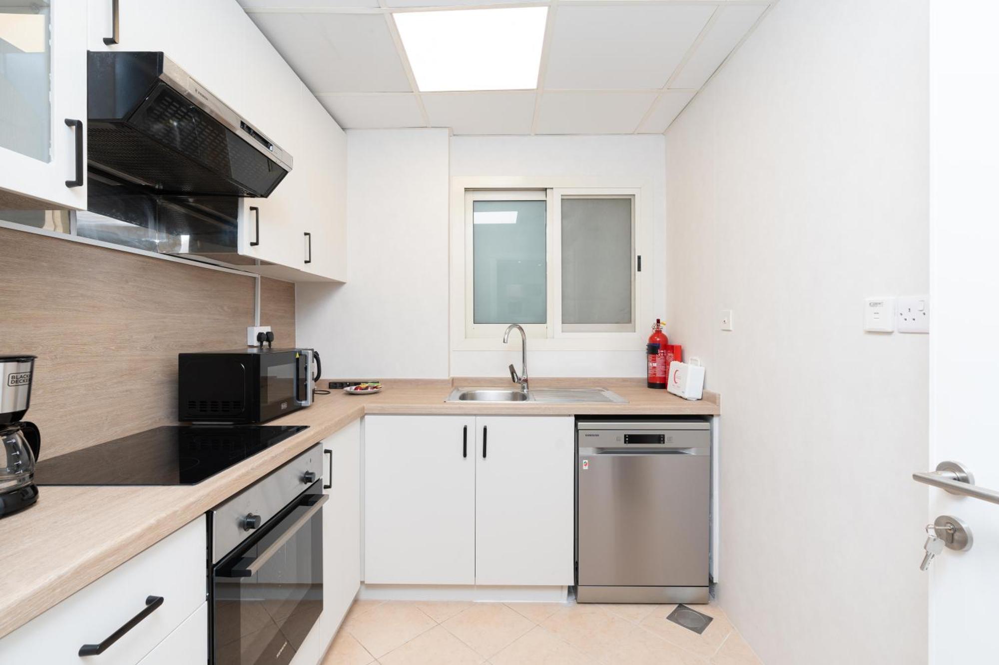 Stylish 1-bedroom With Breathtaking Views At Marina Holiday home *