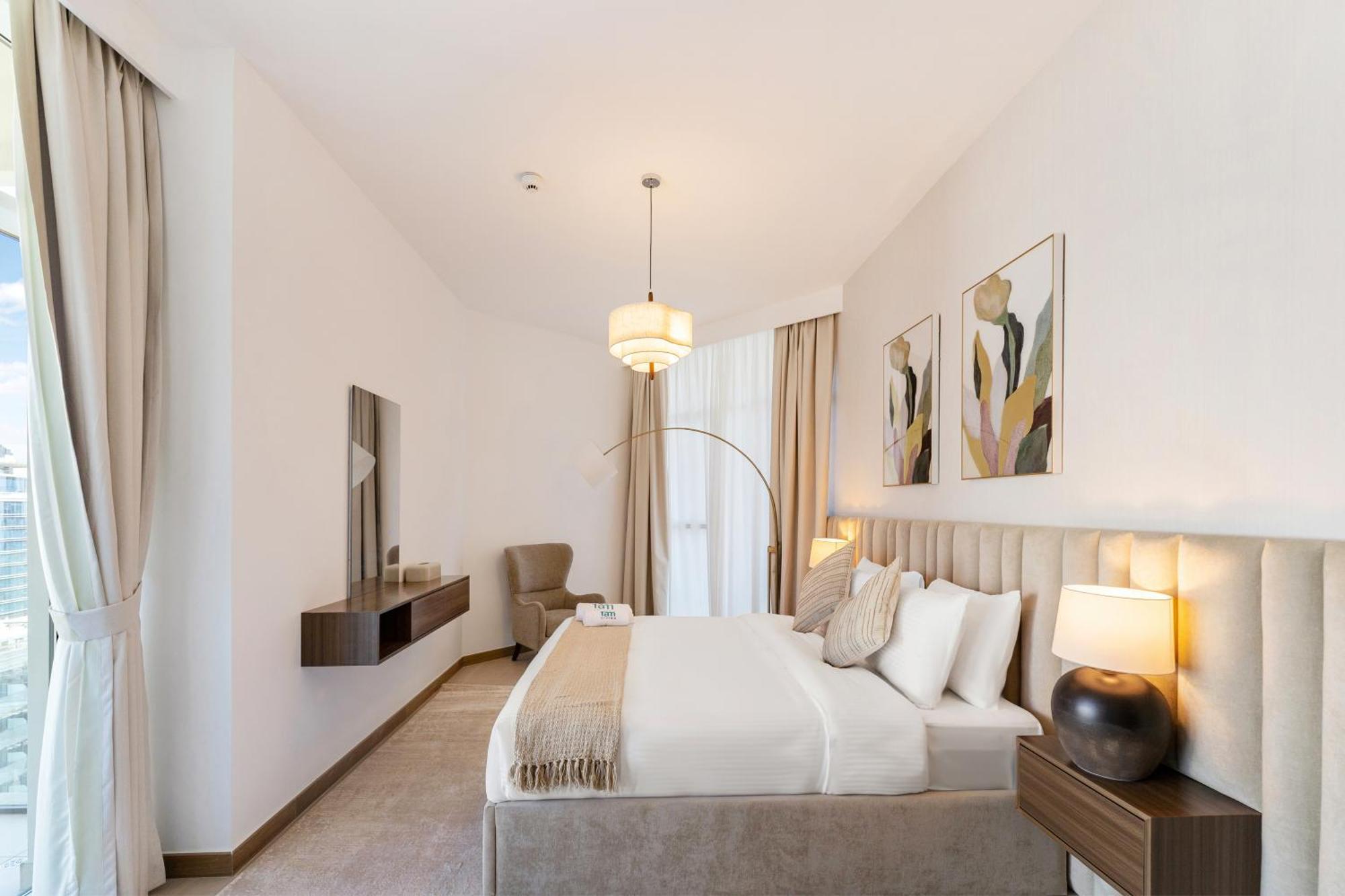 Apartment Fam Living Contemporary 2br Oasis Waterfront Comfort Close To Downtown *