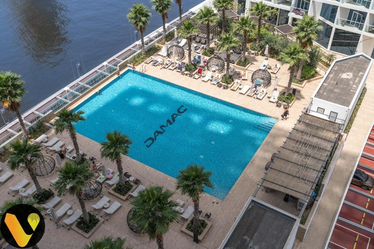 Apartment Vogue Damac Maison Prive Balcony & Pool With Canal View Prime Business Bay Location, Steps From Downtown & Burj Khalifa