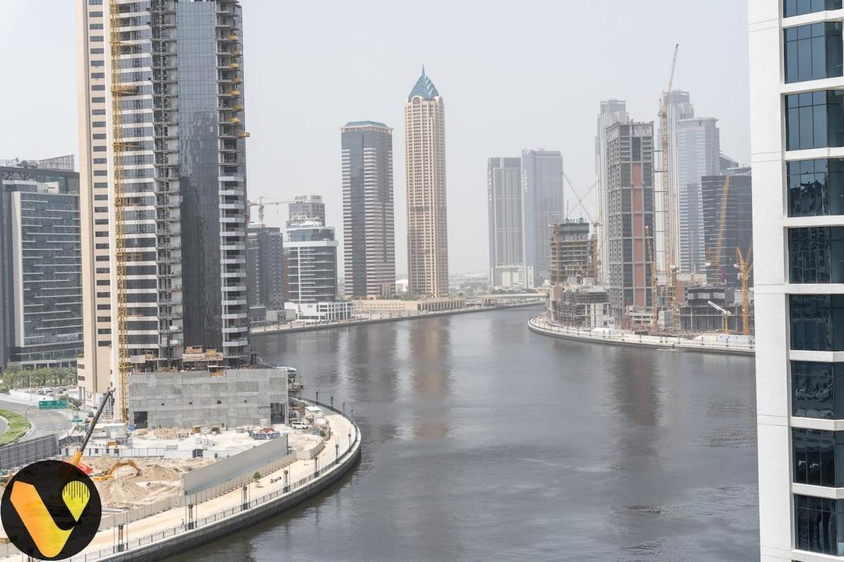 Apartment Vogue Damac Maison Prive Balcony & Pool With Canal View Prime Business Bay Location, Steps From Downtown & Burj Khalifa *
