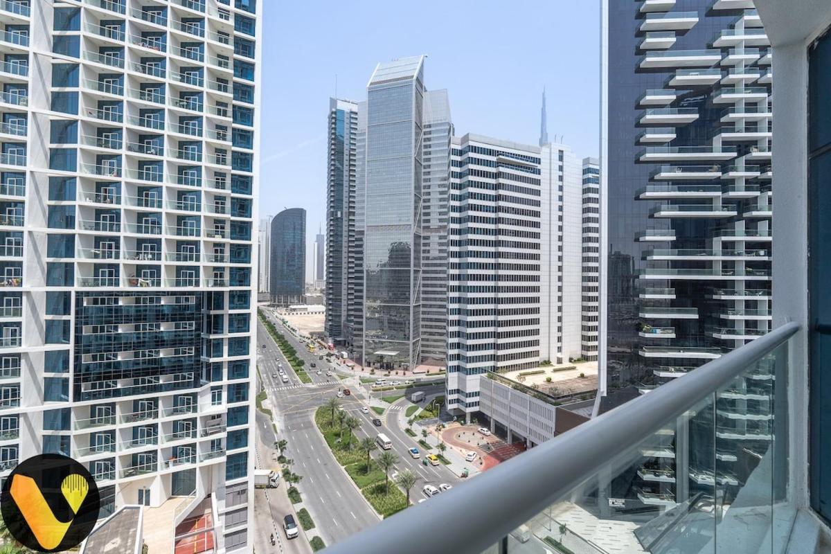 Vogue Damac Maison Prive Balcony & Pool With Canal View Prime Business Bay Location, Steps From Downtown & Burj Khalifa *