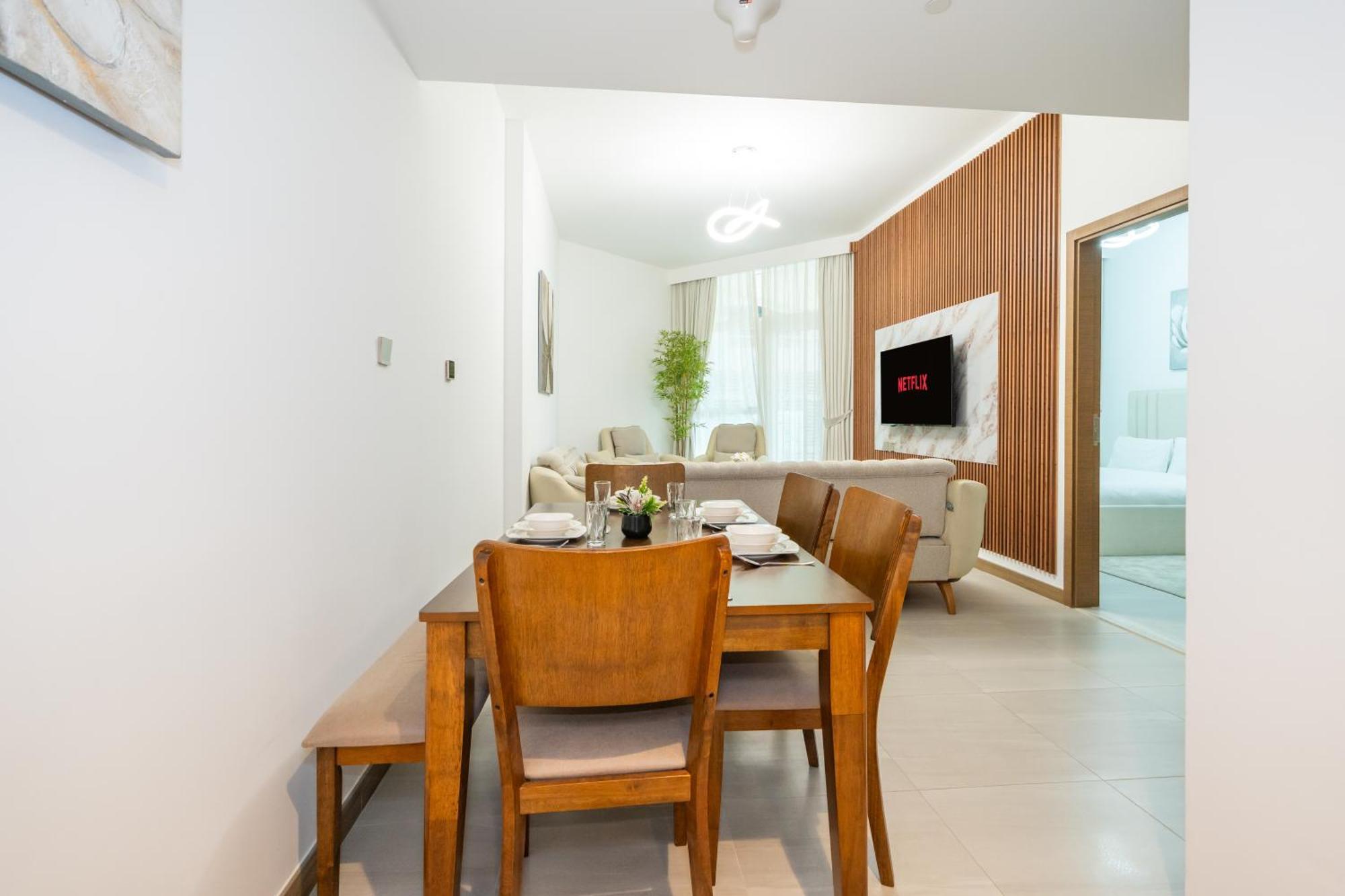Apartment Exquisite 1-bedroom Fully Furnished At Missoni