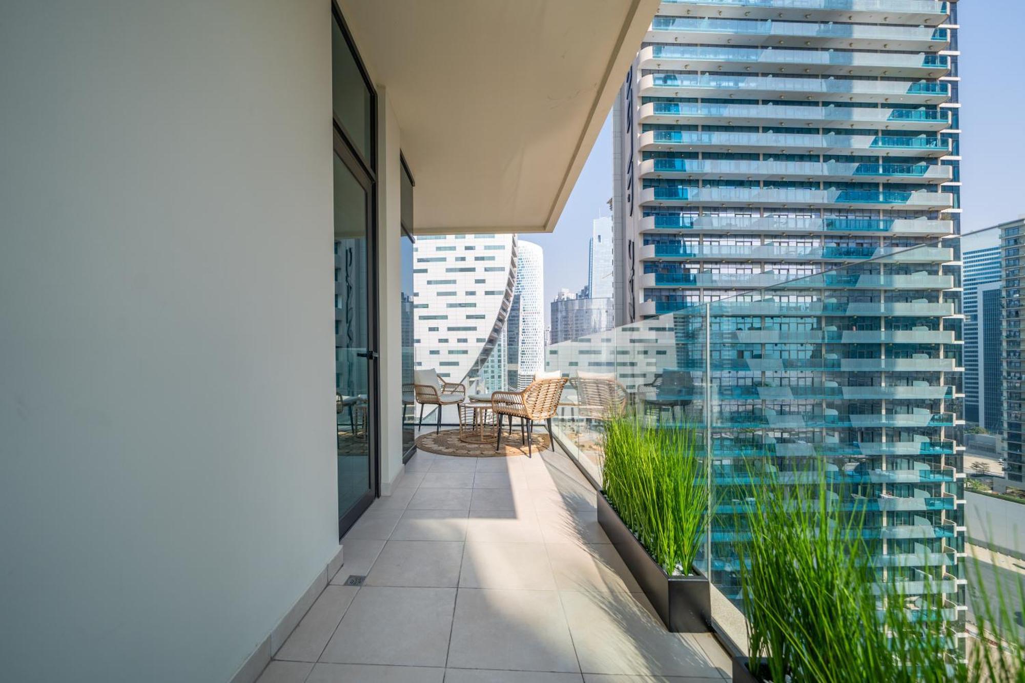 Apartment Sleek And Stylish 1-br Missoni Fully Furnished