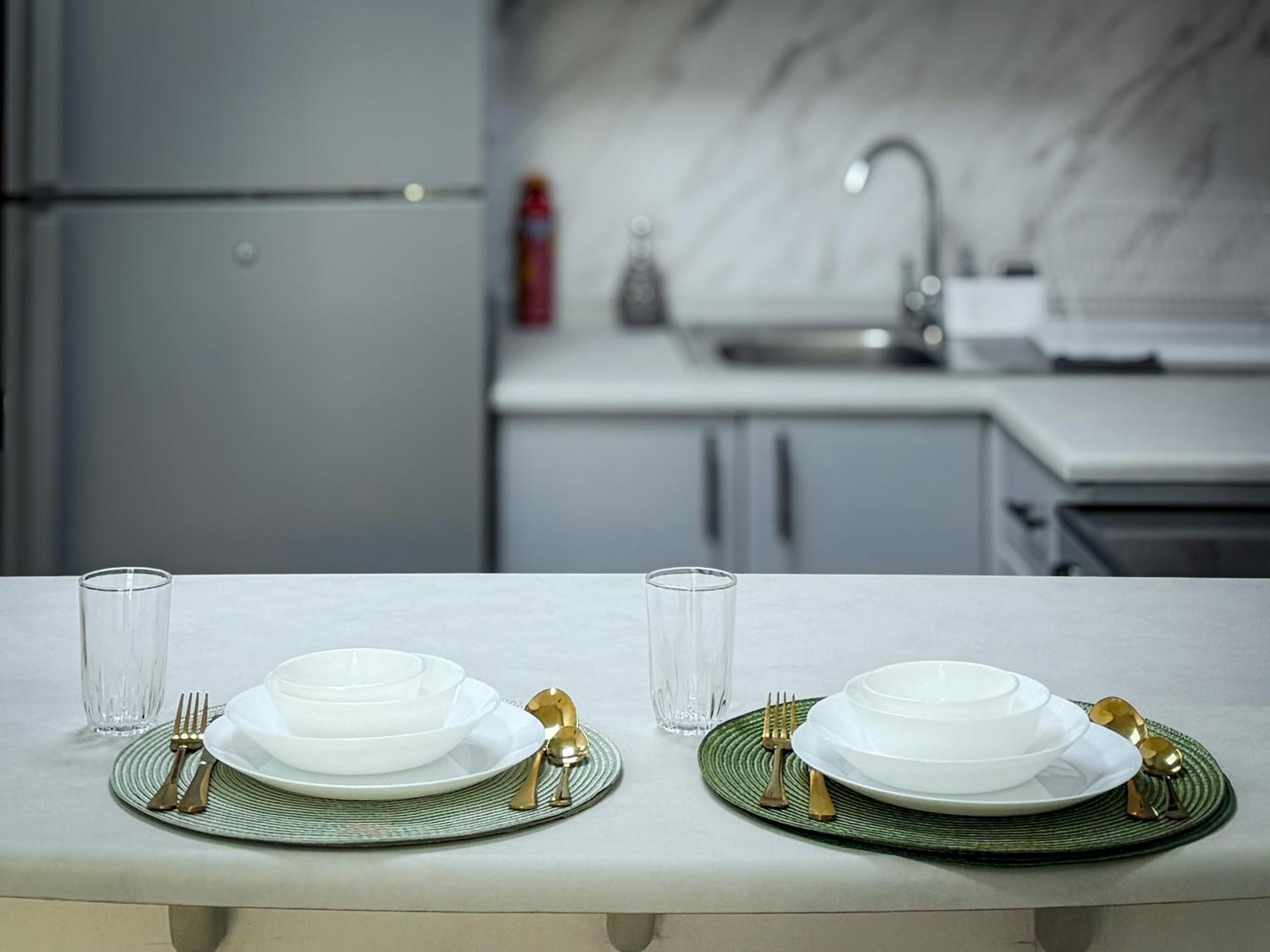 Luxury - Discovery Gardens, 10 Minutes Drive To Marina Dubai