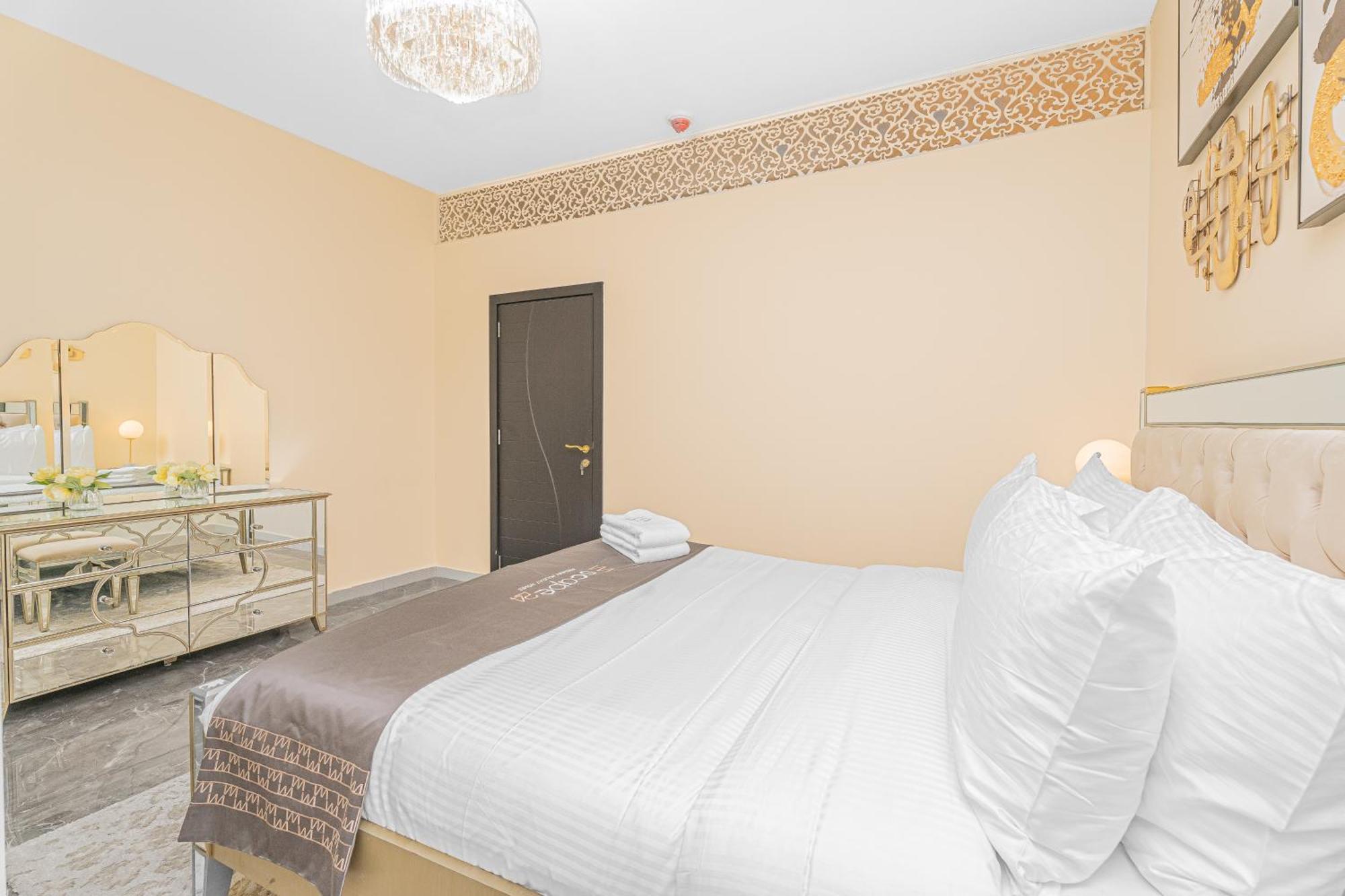 Escape24 - Luxury & Brand New 1br In Al Khail Heights *
