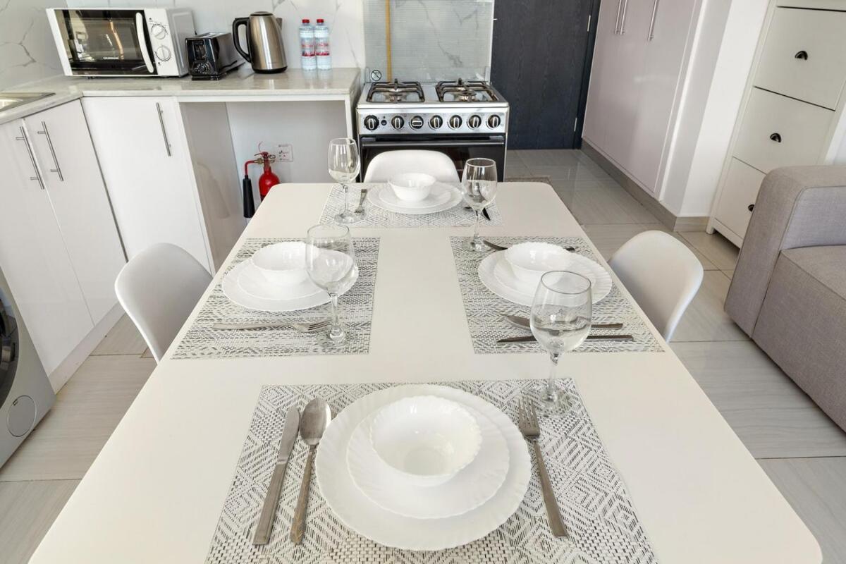 First Class Cozy & Luxurious Retreat Apartment Dubai