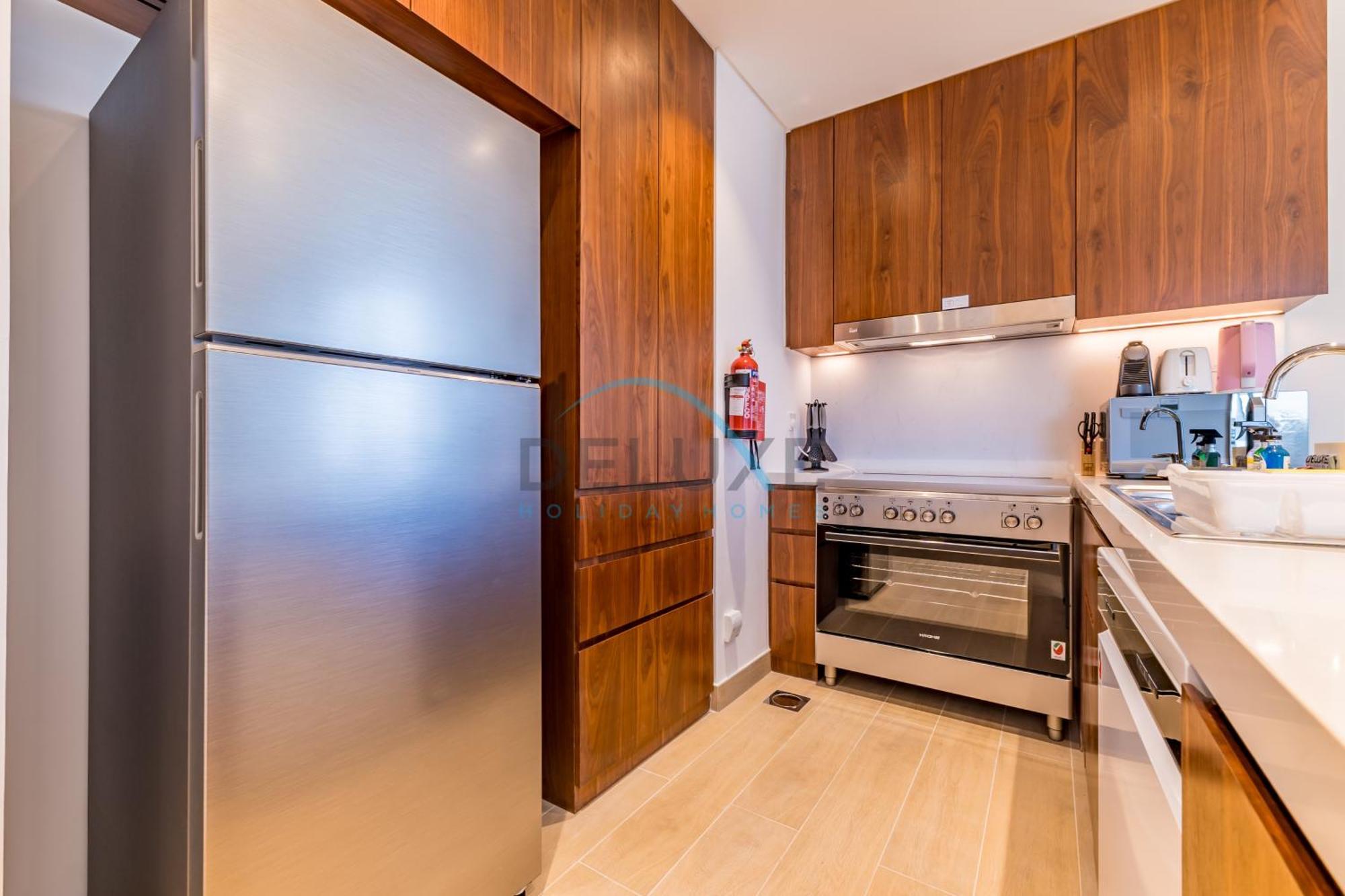 Private Access 2br Close To Jumeirah Beach, La Sirene Building 4, Jumeirah By Deluxe Homes Apartment *
