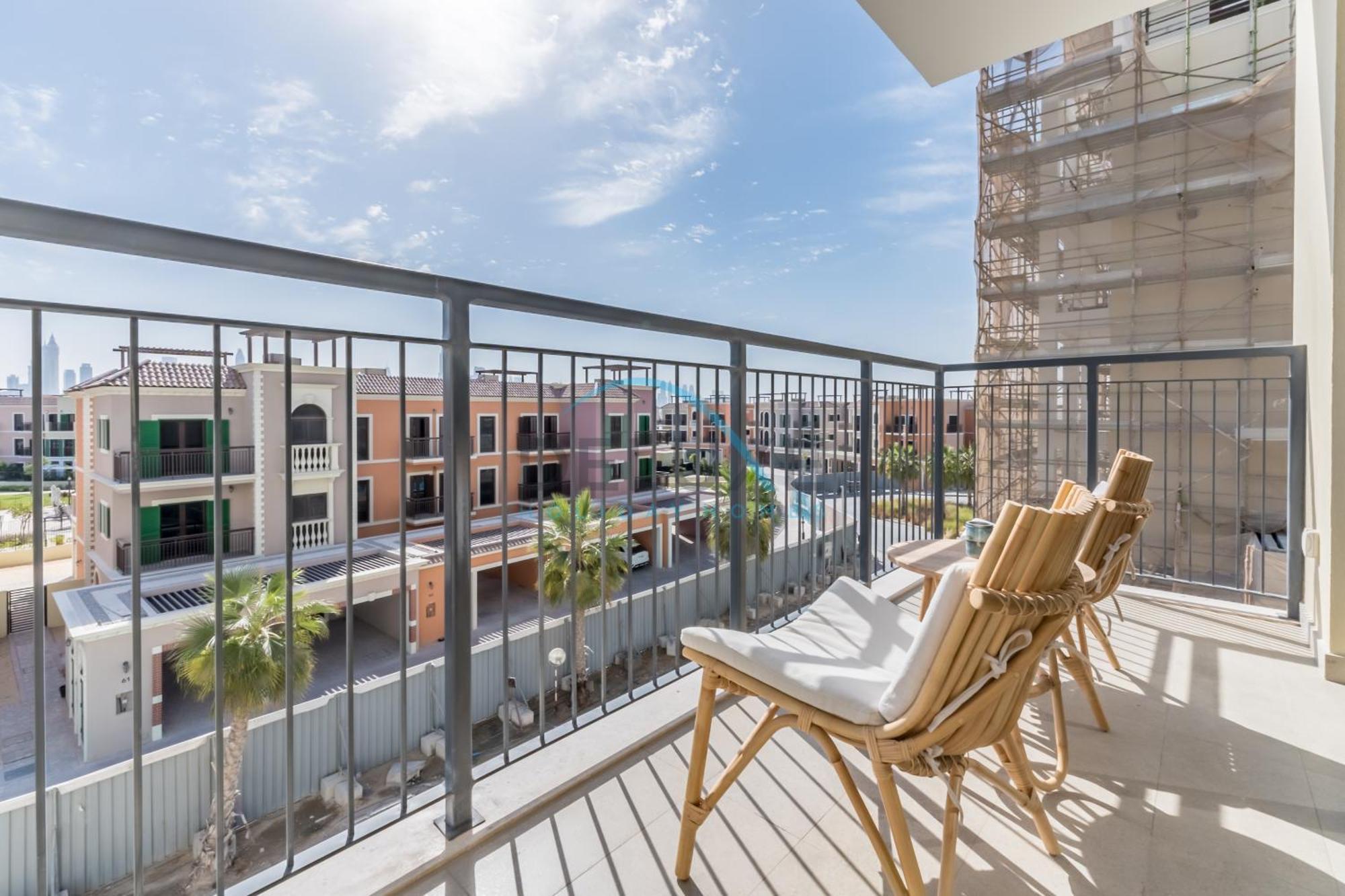Private Access 2br Close To Jumeirah Beach, La Sirene Building 4, Jumeirah By Deluxe Homes Apartment