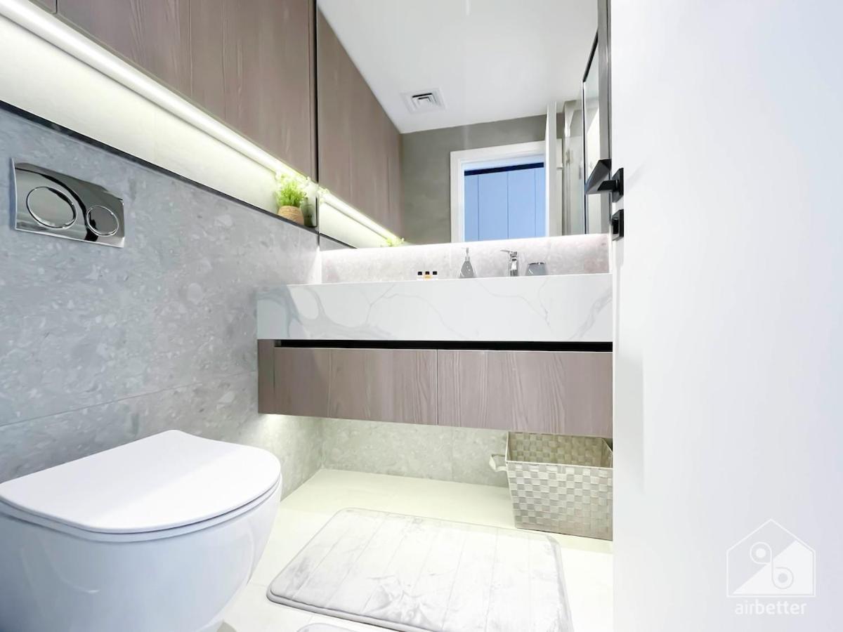 Apartment Luxurious In Arjan With Balcony & Views Dubai