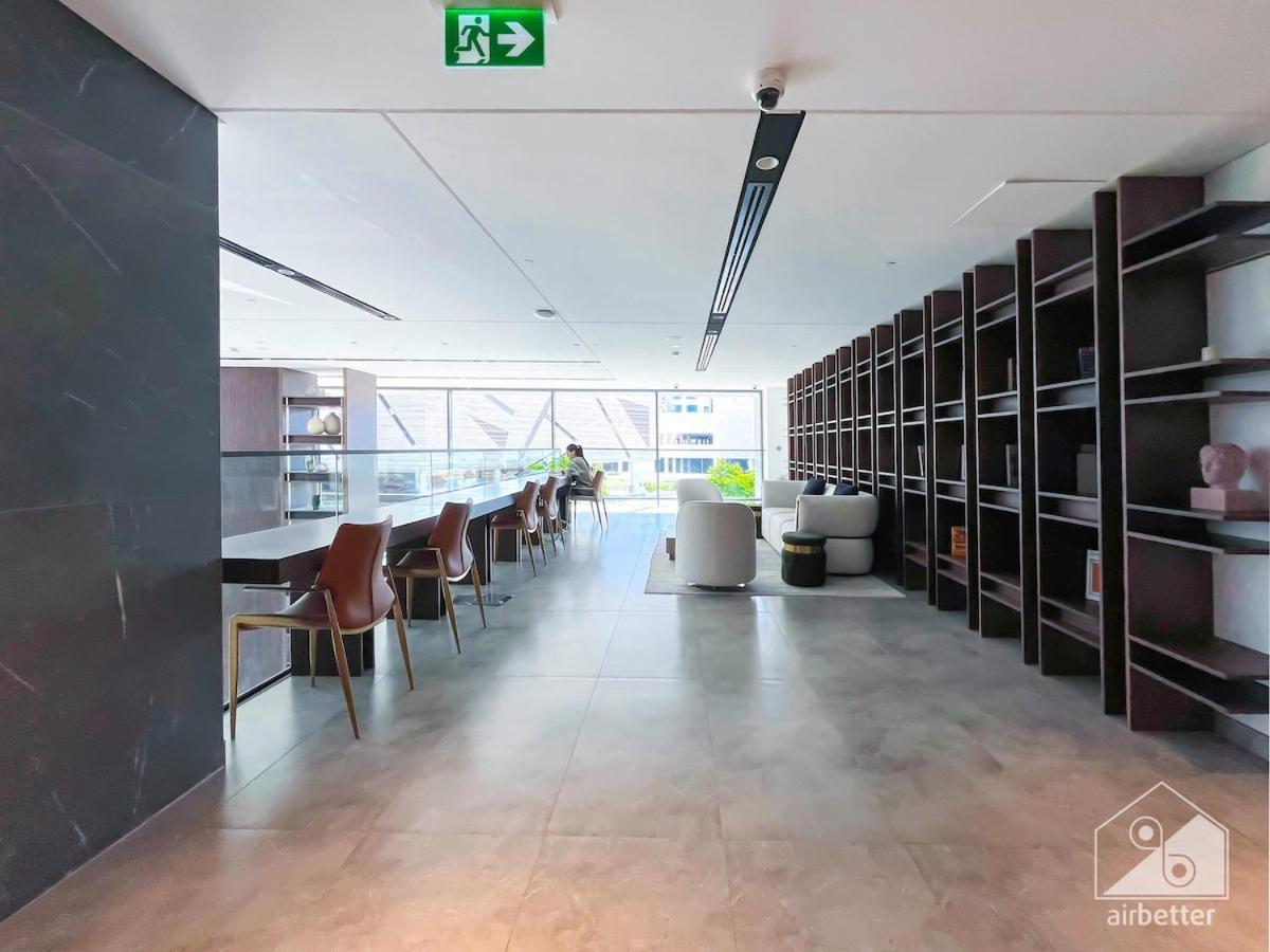 Luxurious In Arjan With Balcony & Views Apartment