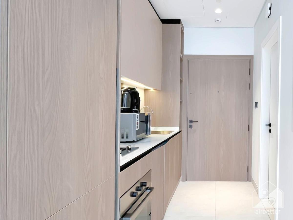 Apartment Luxurious In Arjan With Balcony & Views *