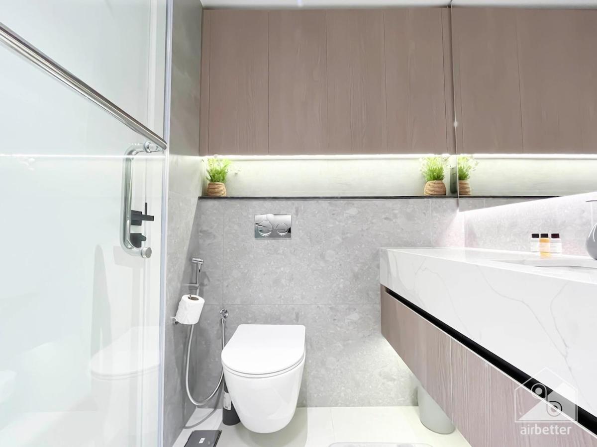 Apartment Luxurious In Arjan With Balcony & Views Dubai