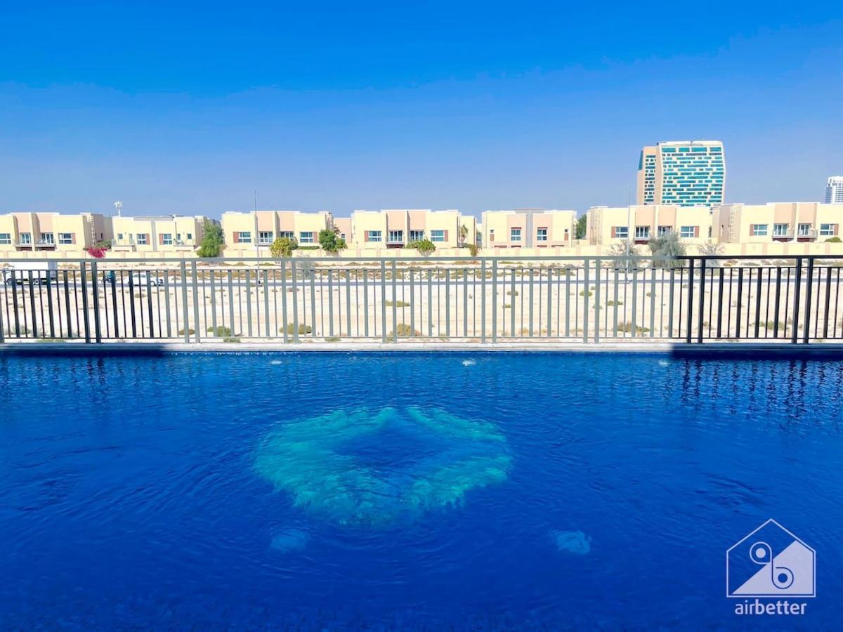 Luxurious In Arjan With Balcony & Views Apartment *