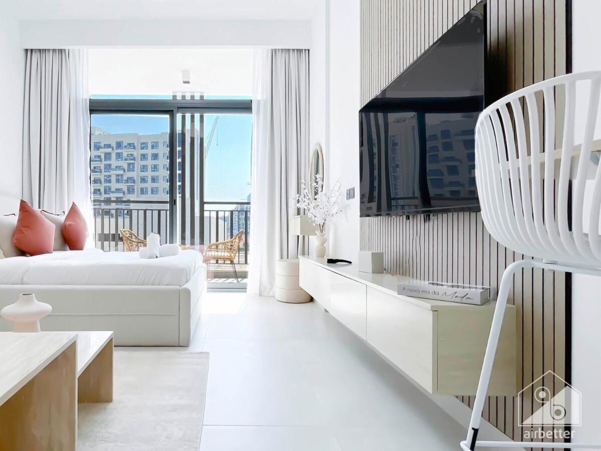 Luxurious In Arjan With Balcony & Views Apartment